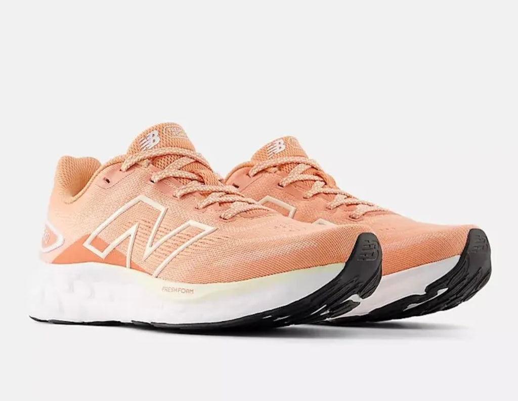Women’s New Balance Fresh Foam 680 V8 Shoes. Womens Size 12 Men’s Size 10.5.