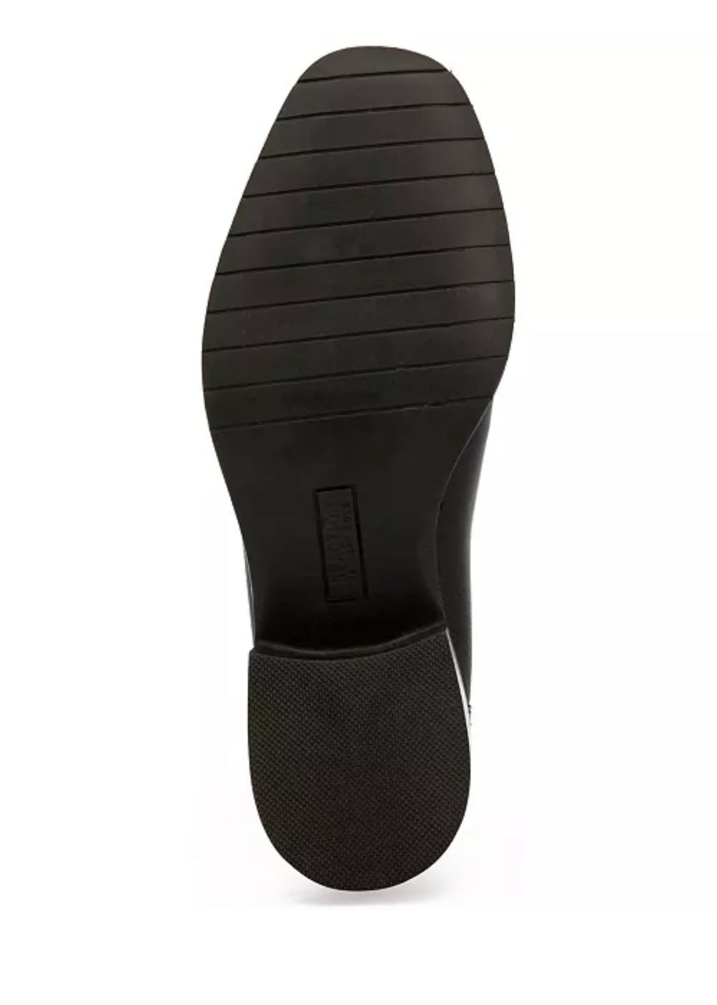 Versatile with a Chelsea silhouette, Kenneth Cole Reaction's Salt booties slip on for instant, flexible style. This is the perfect chelsea ankle boot.  Size-7