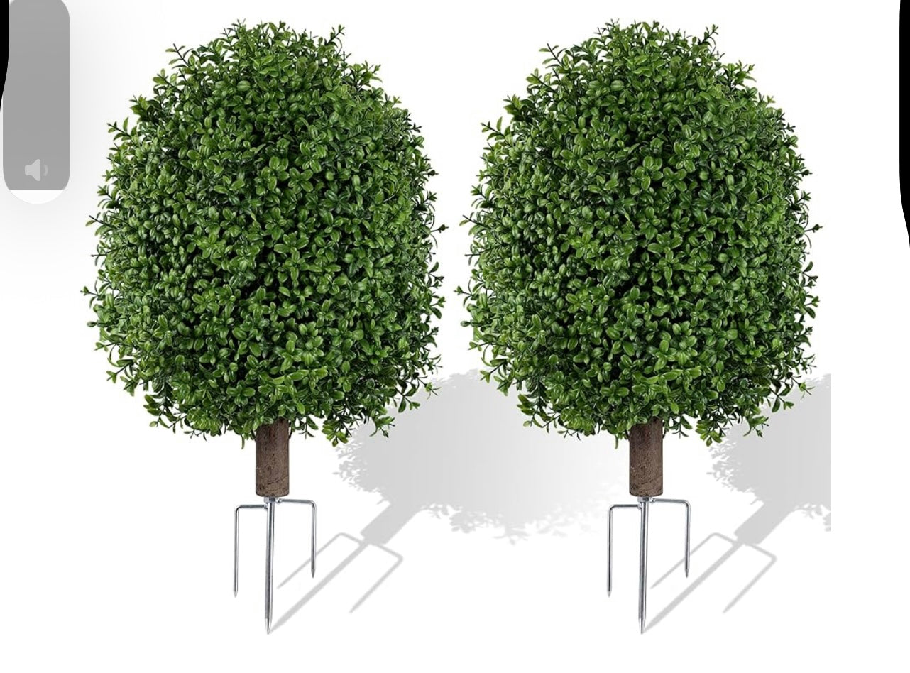 Inspring Artificial Boxwood Topiary Trees.