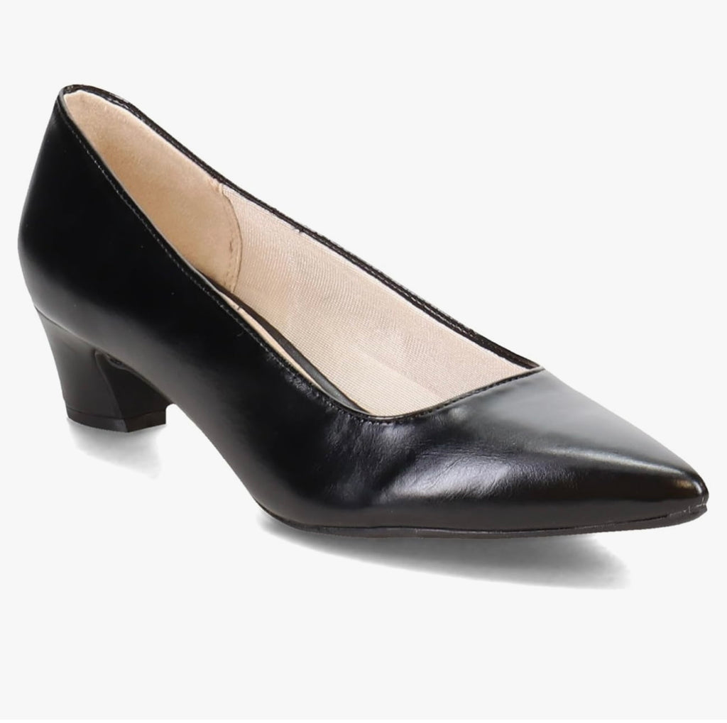 Women’s Life Stride Minx Black Shoes. Size 7.5