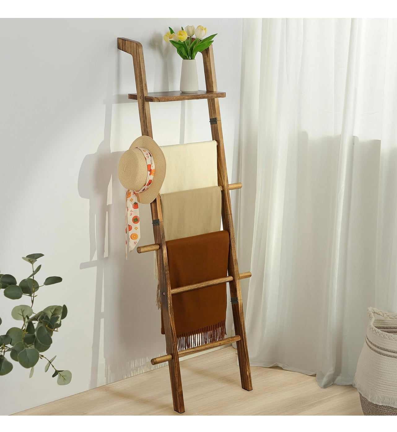 Taozum 5 Tier Farmhouse Blanket Ladder.