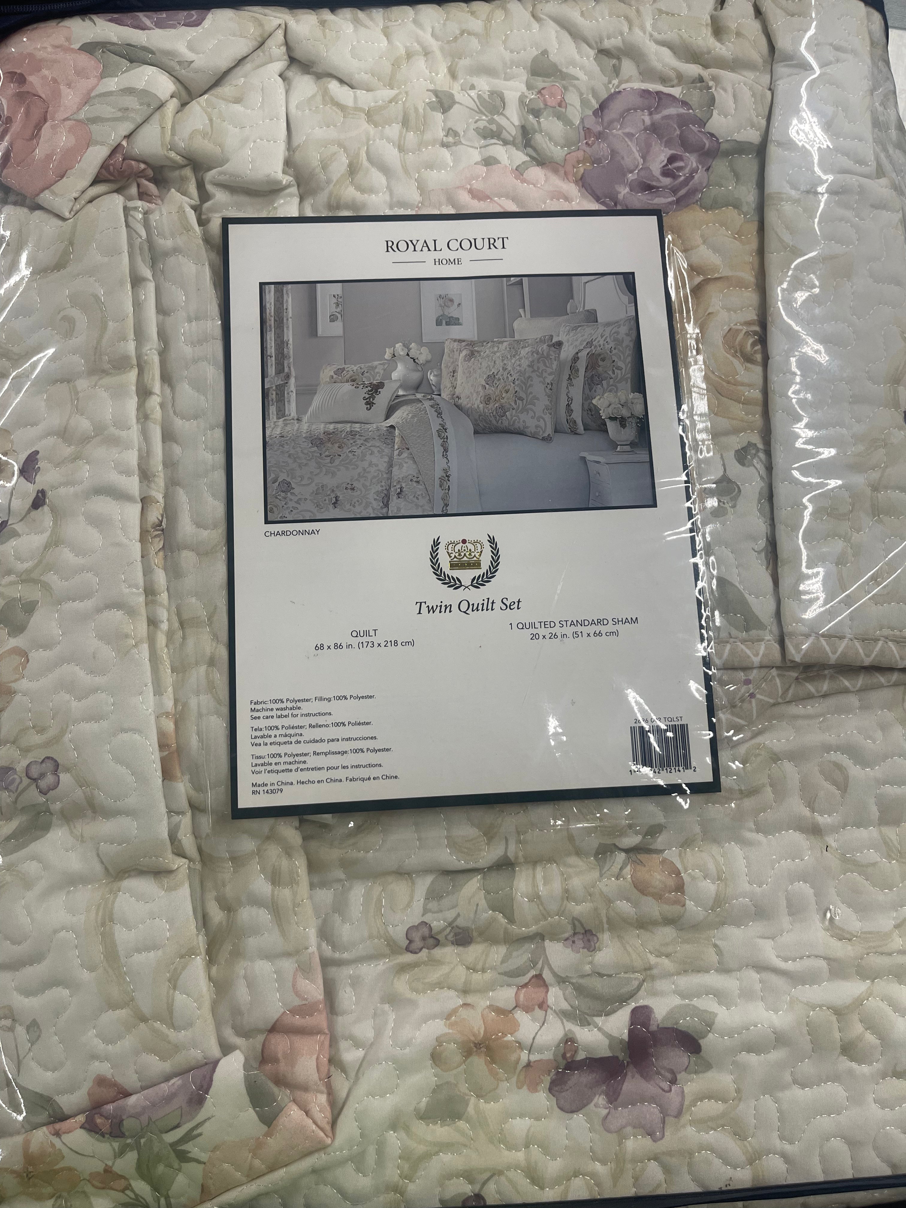 Royal Court Home Twin Quilt. Quilt- 68x68in. And 1 Quilted Standard Sham. 20x26in.