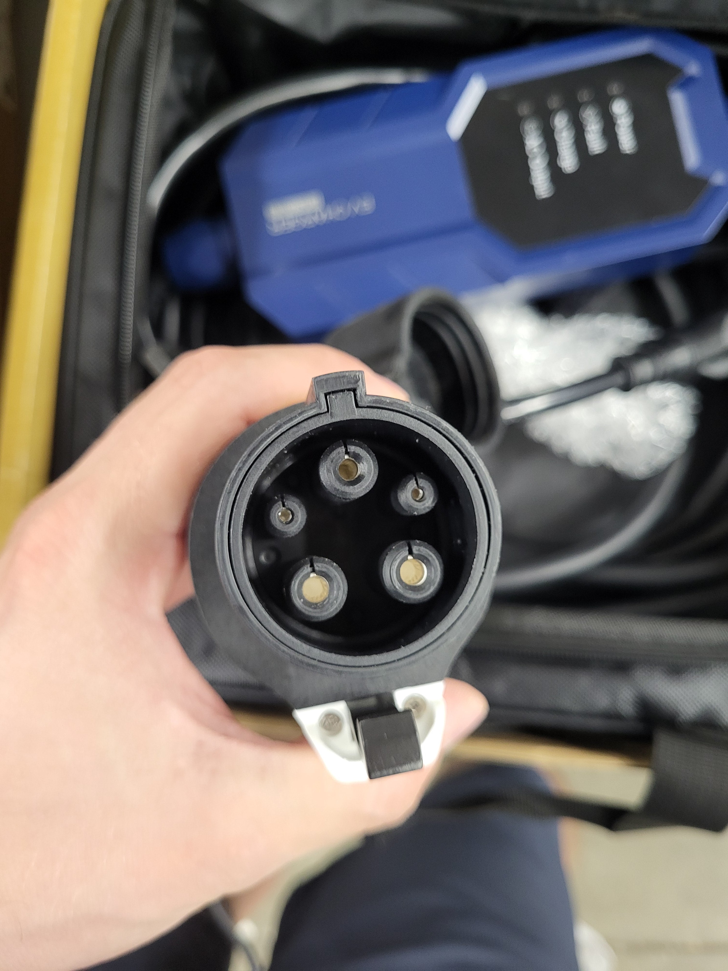 MeGear Portable EV Charger