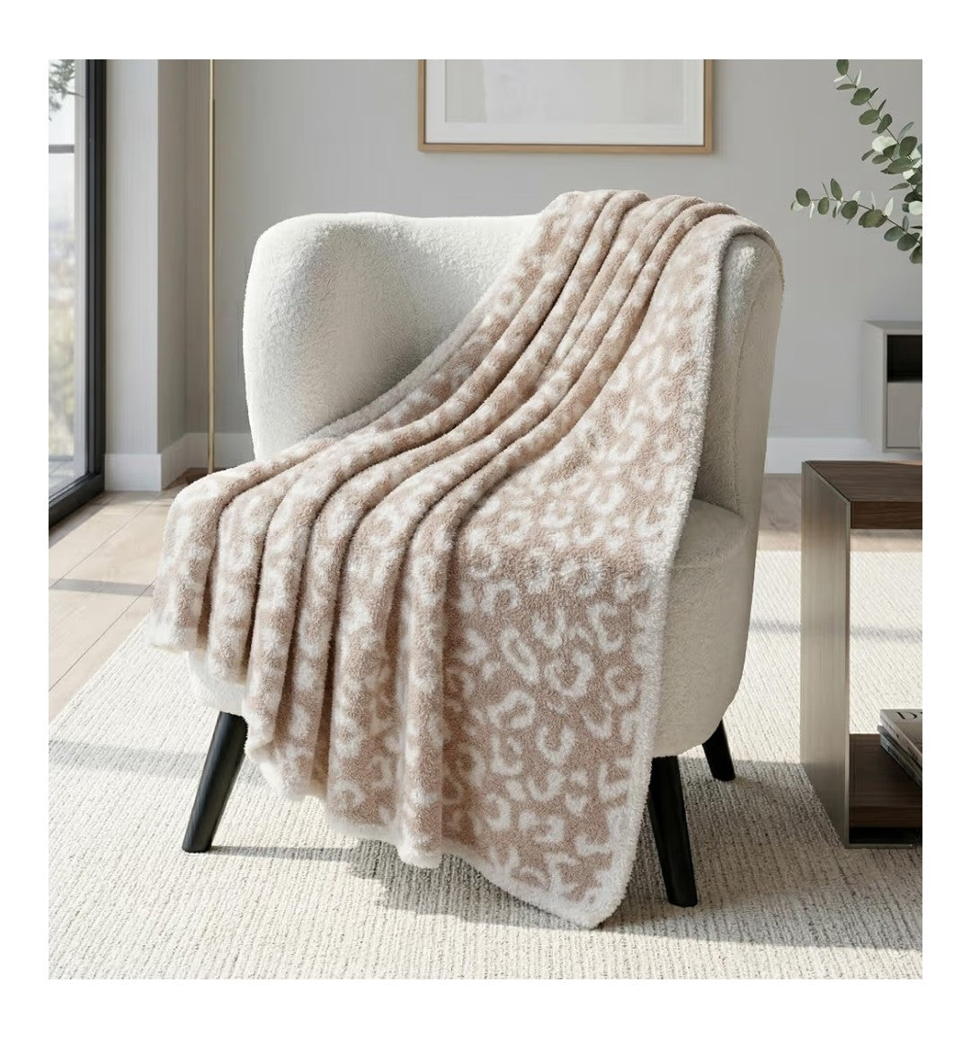 Pavilia Leopard Throw Blanket
