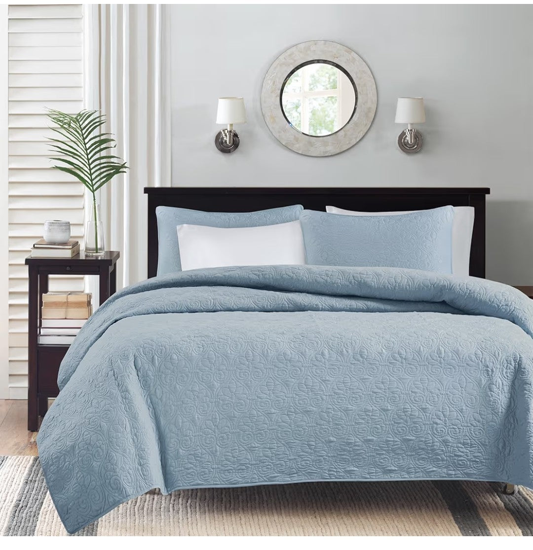 Madison Park King Size Coverlet Set