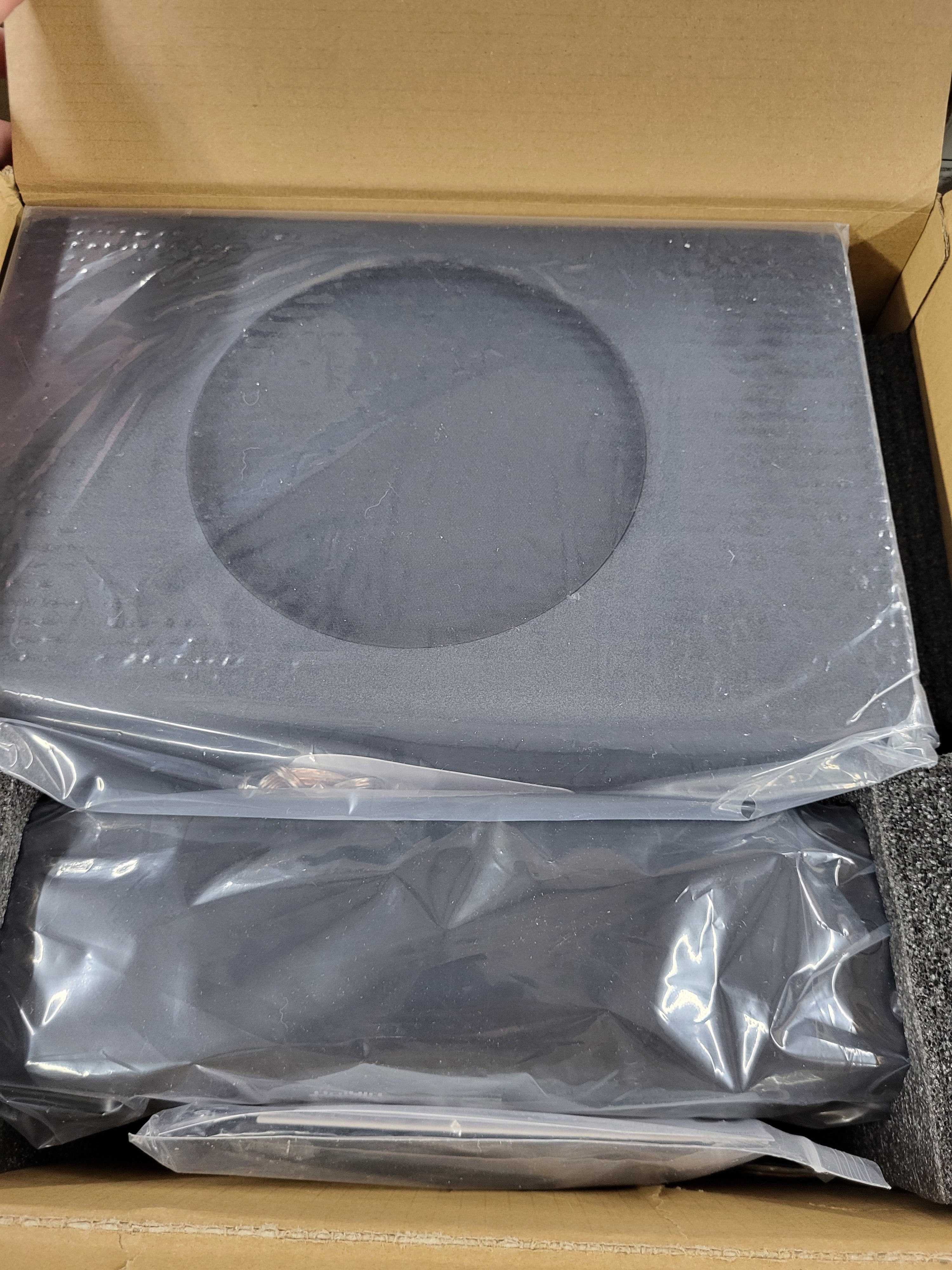 Saiyin Sound Bar and Subwoofer