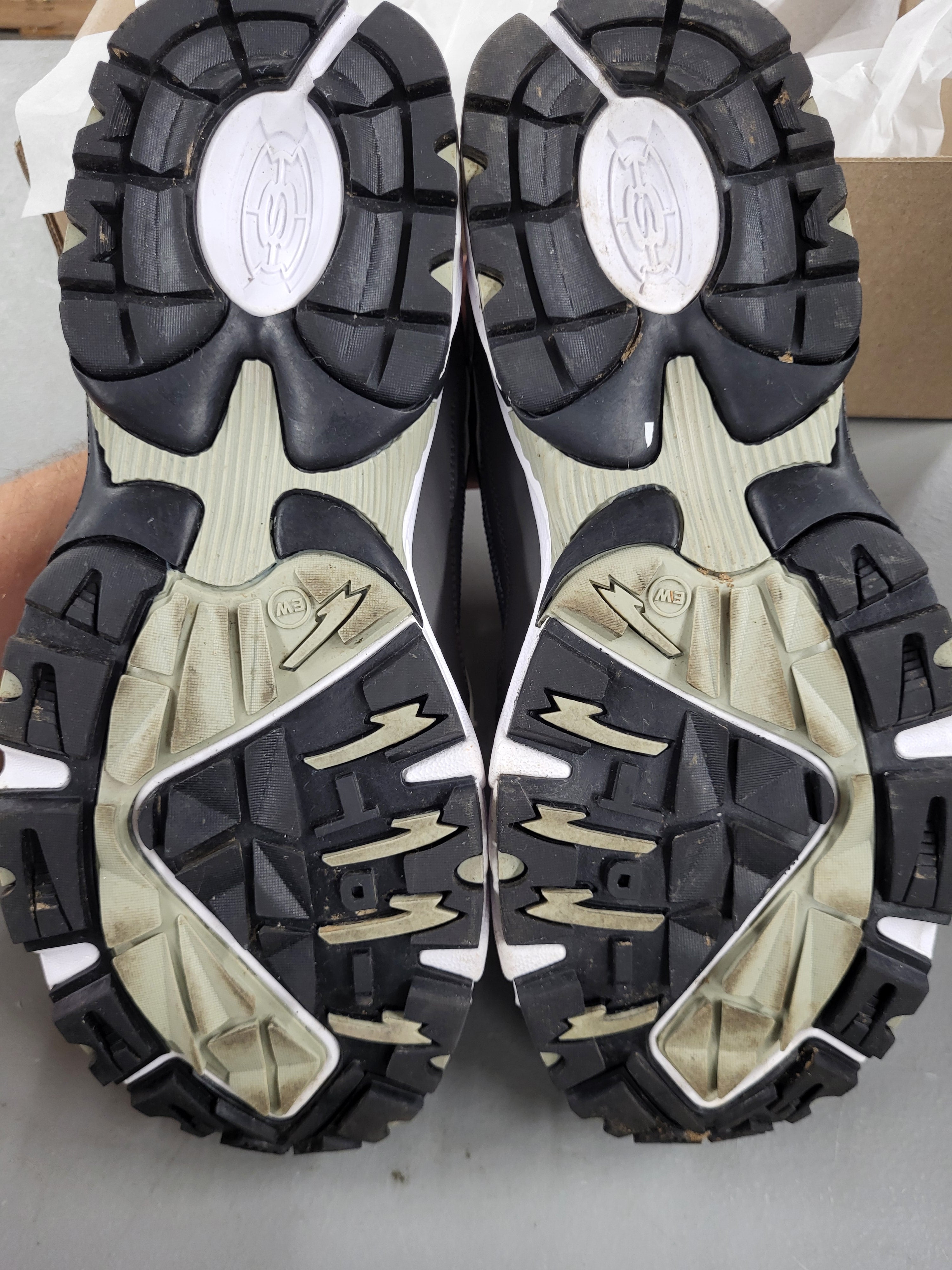 Sketchers Men's Stamina Nuovo Cutback Sneaker (Size 12)