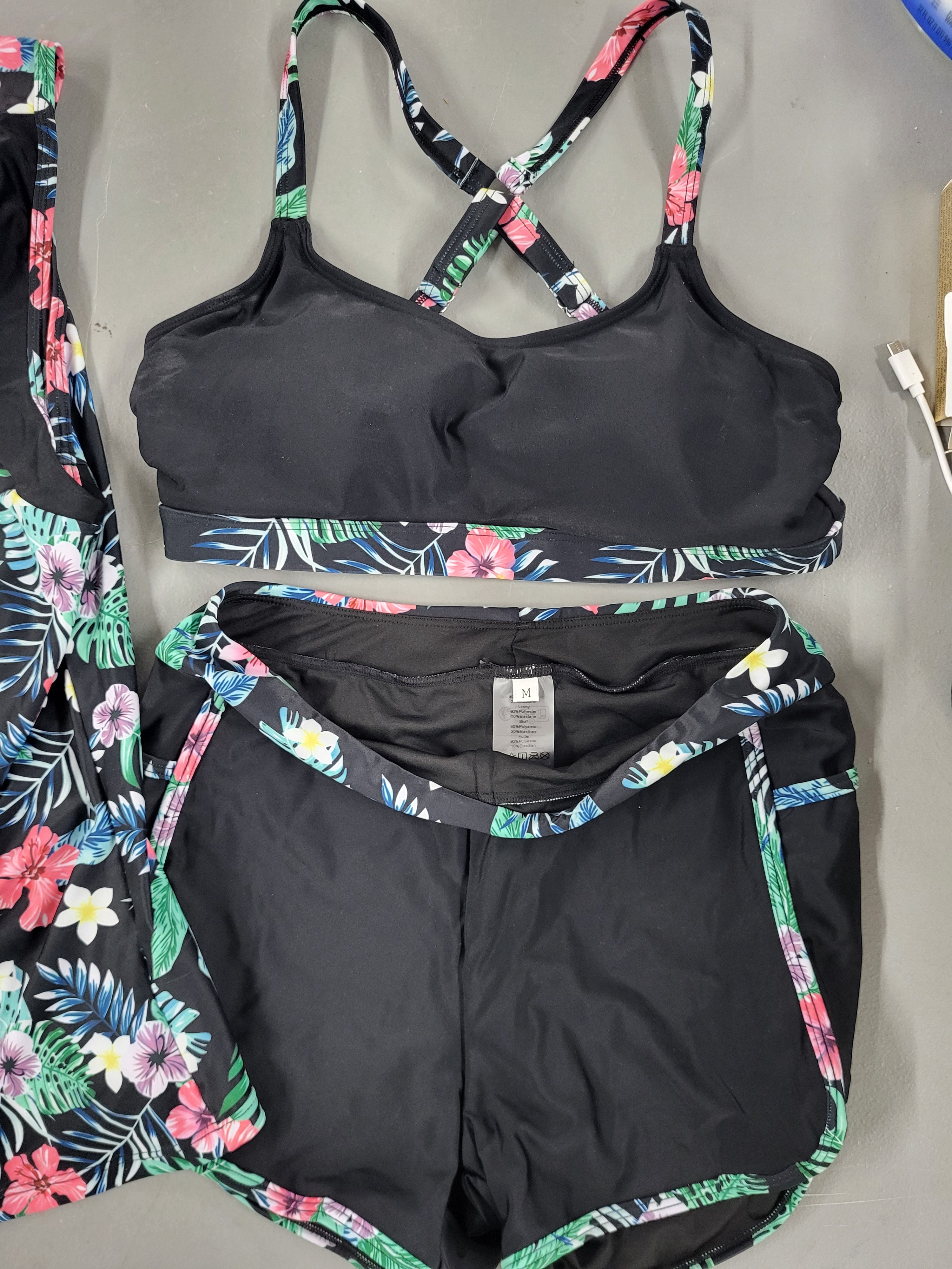 Hanna Nikole Three Piece Tankini Swimsuit (Size Medium)