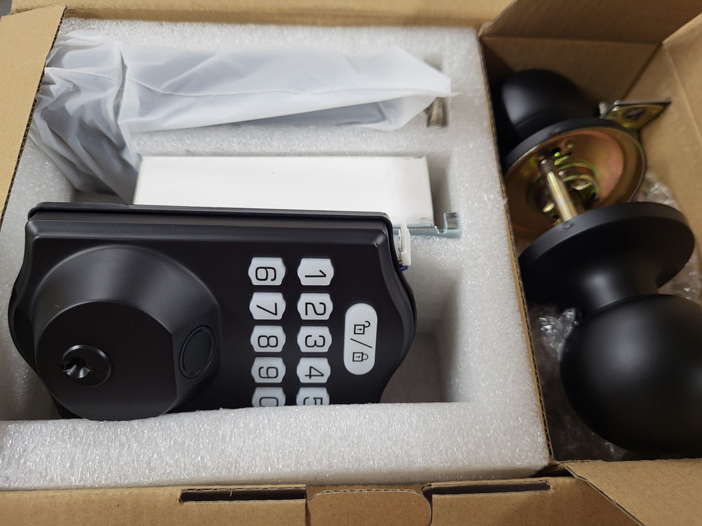 Tuya Smart Lock with Door Matching Door Knob