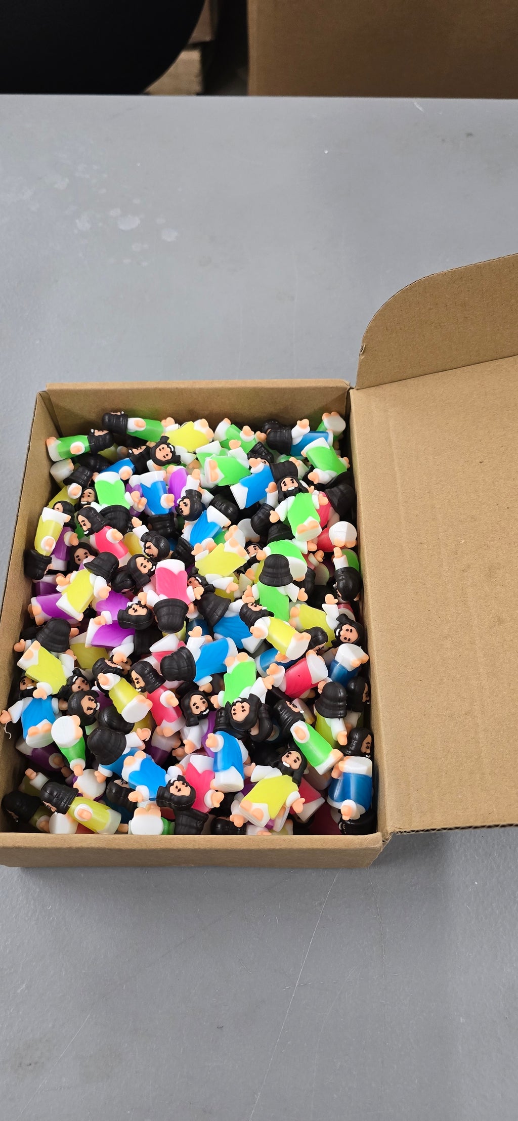 (123)
Barydat 200 Pcs Little Jesus Figures Glow in The Dark.