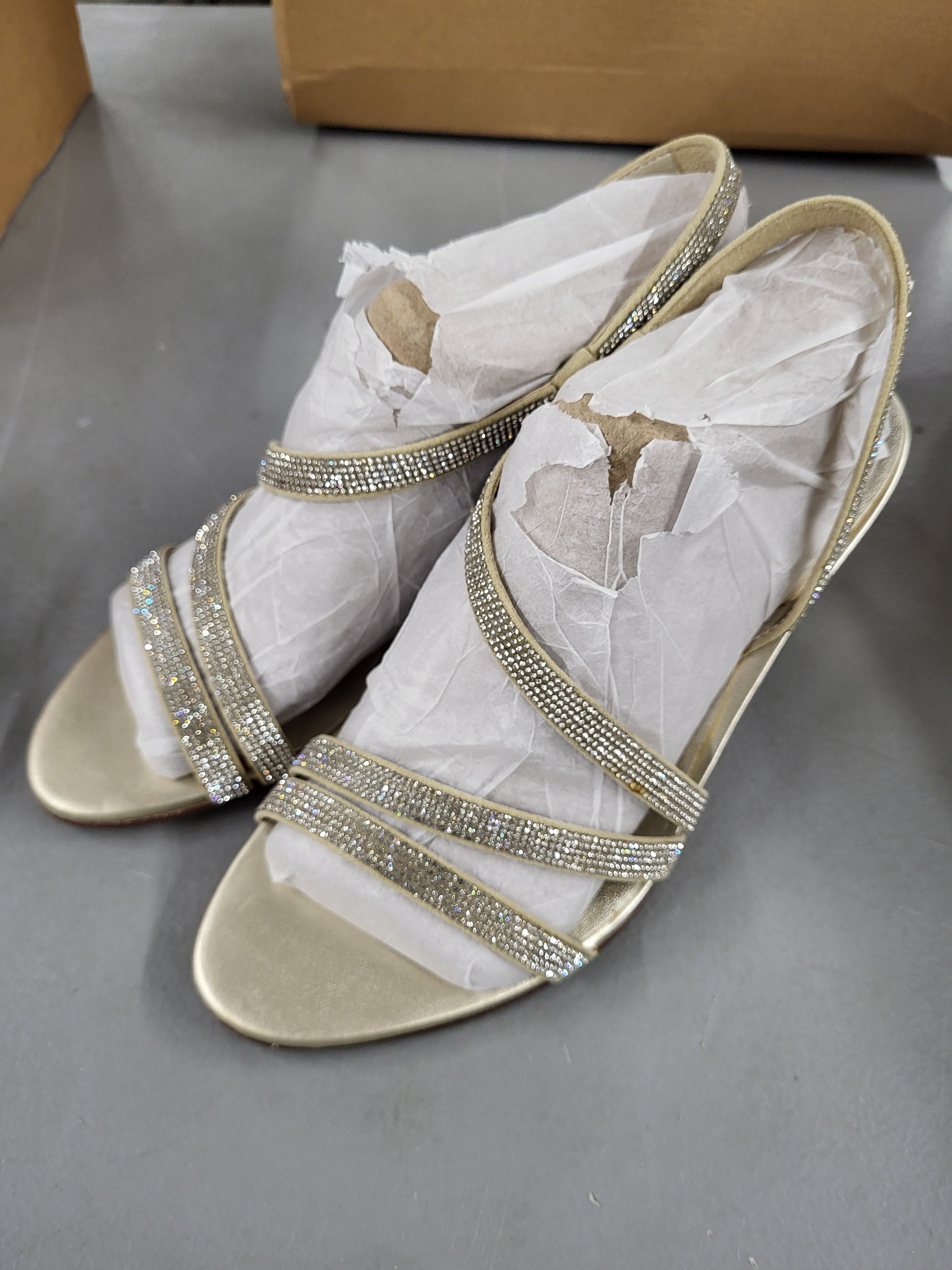 Naturalizer Vanessa 3 Sandals (8.5)