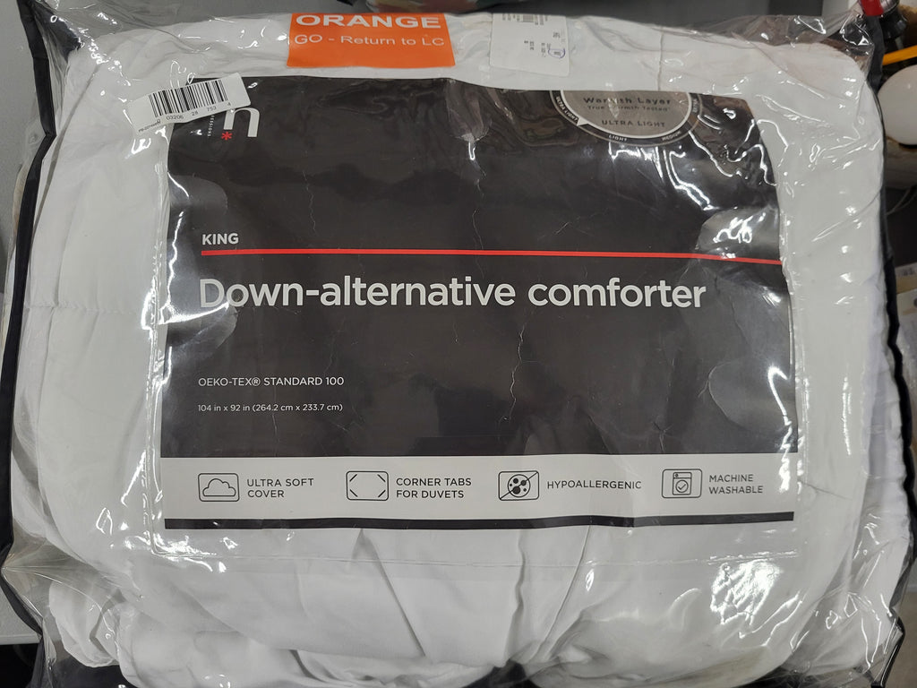 Home Expressions Down Alternative Comforter (King)