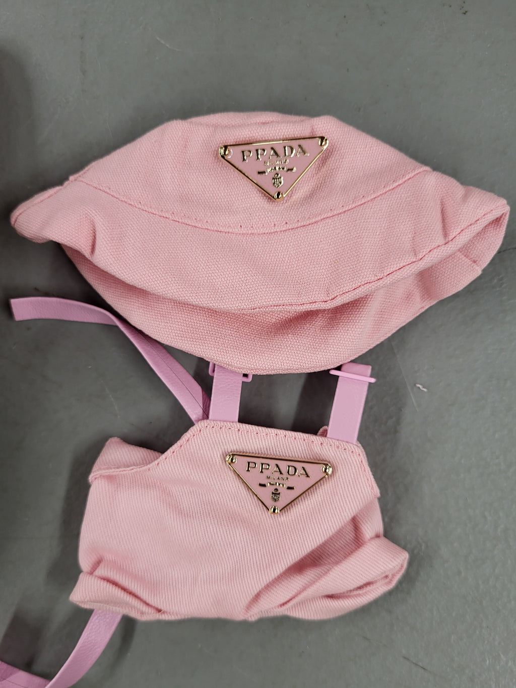 Clothes for Lububu