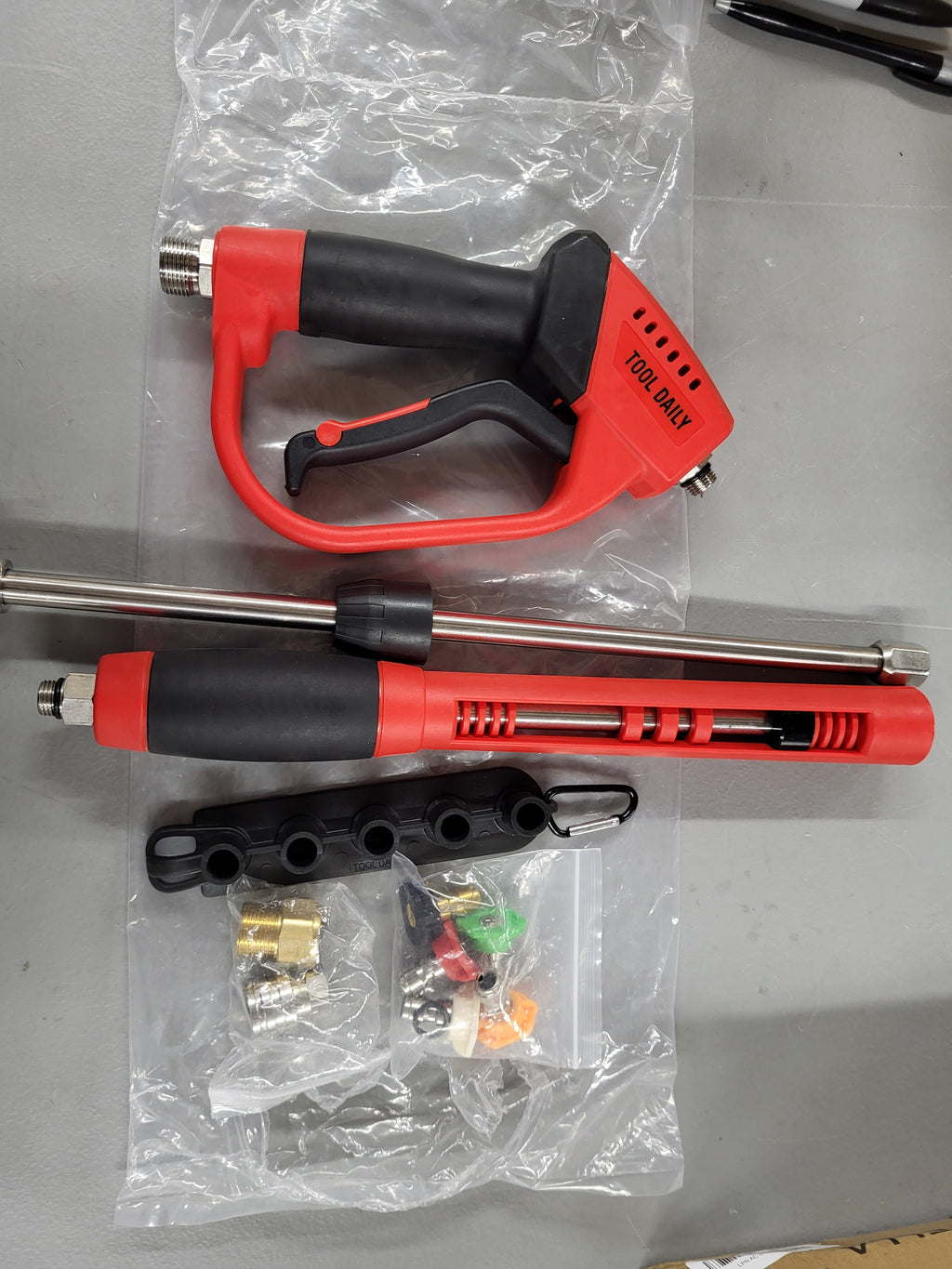 Tool Daily Deluxe Pressure Washer Gun, with Replacement Wand Extension, 5 Nozzle Tips, M22 Fitting, 40 Inch, 5000 PSI