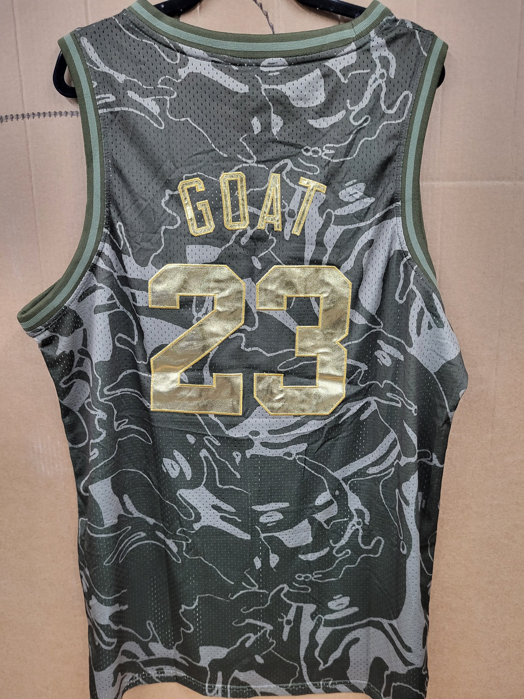 Basketball Jersey (3XL)