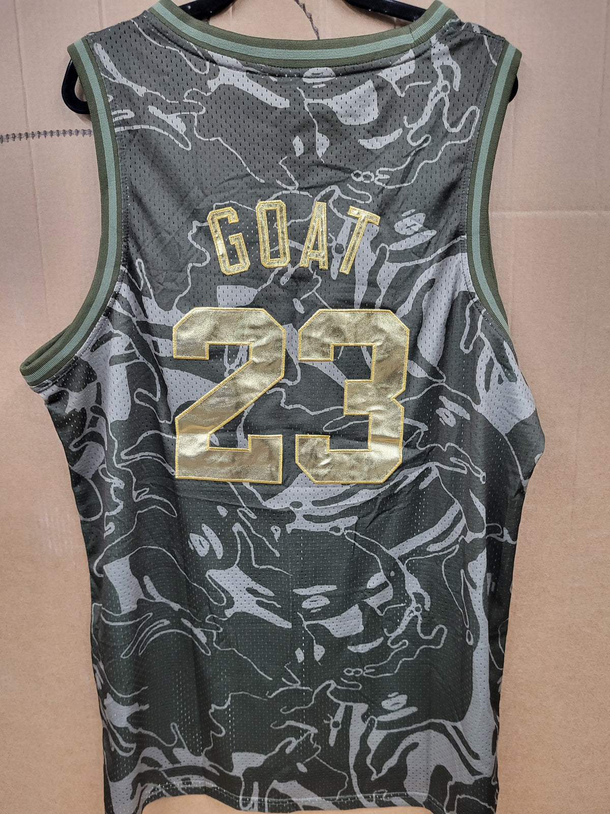 Basketball Jersey (3XL)