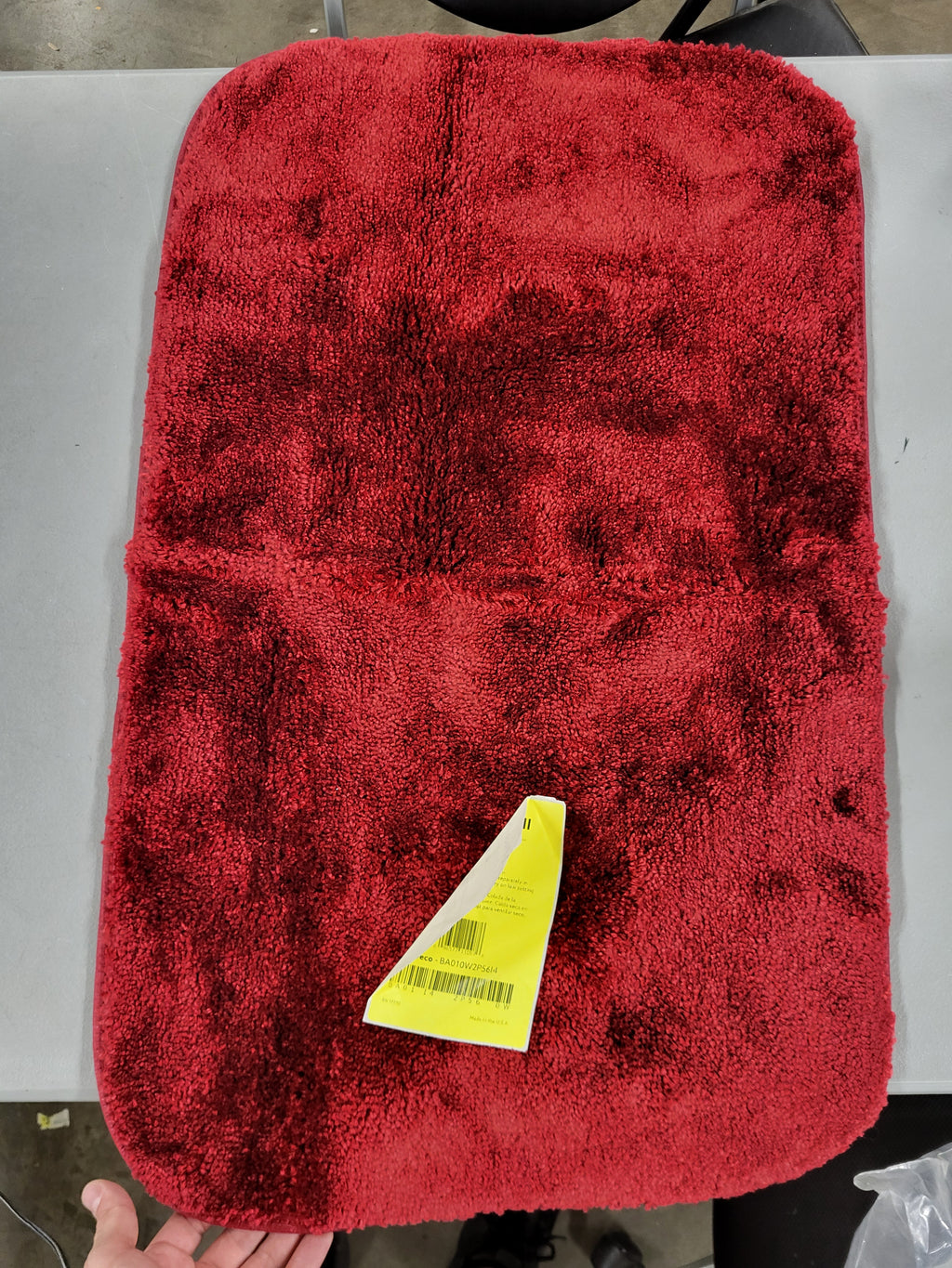Traditional Taupe Red 2 Piece Bathroom Rug Set