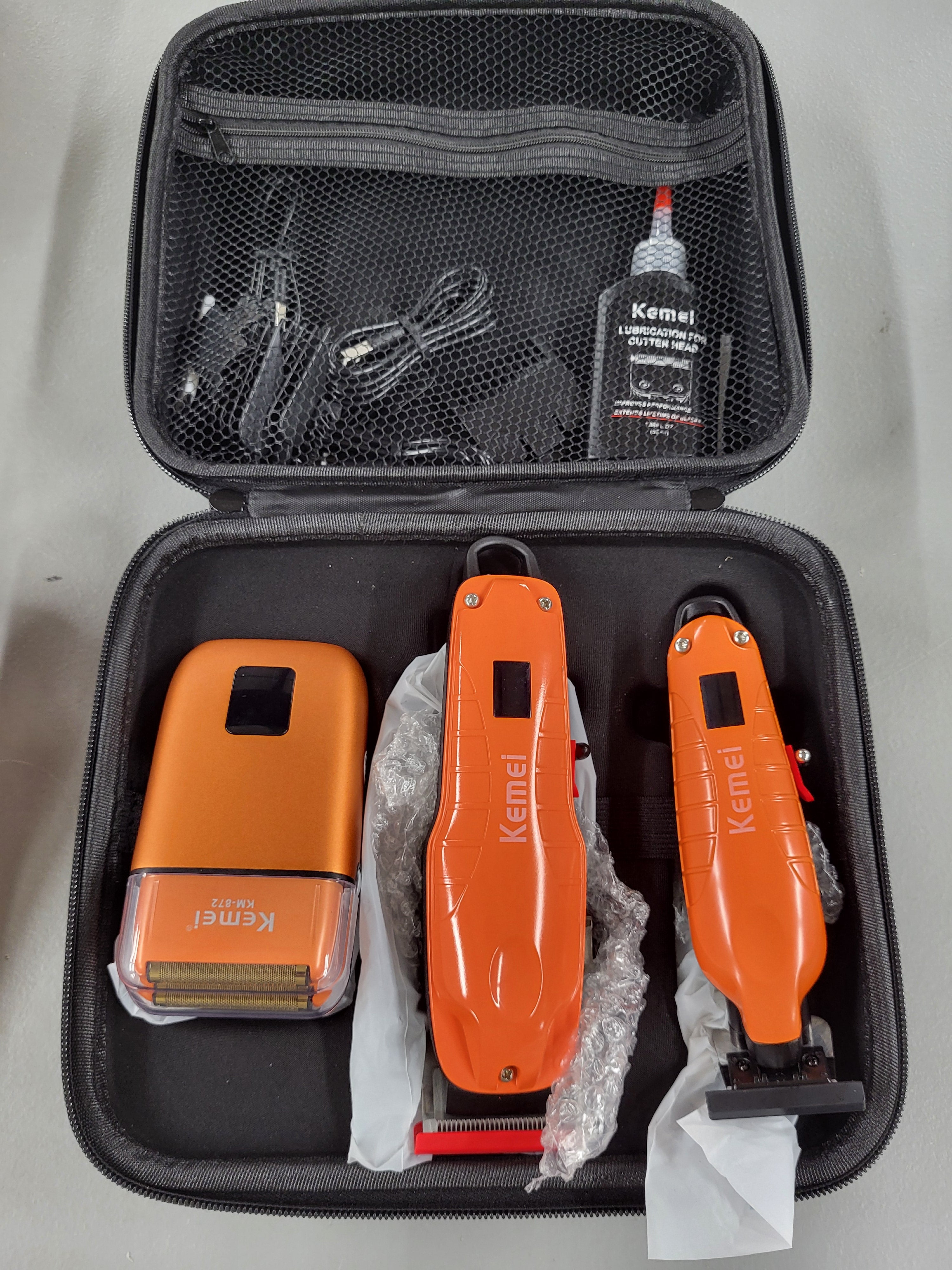 KEMEI 2293 Professional Hair Clippers for Men, T-Blade Zero Gapped Beard Trimmer with LED Display, Powerful Cordless Rechargeable Barber Kit with Barber Cape, 180 Mins Runtime