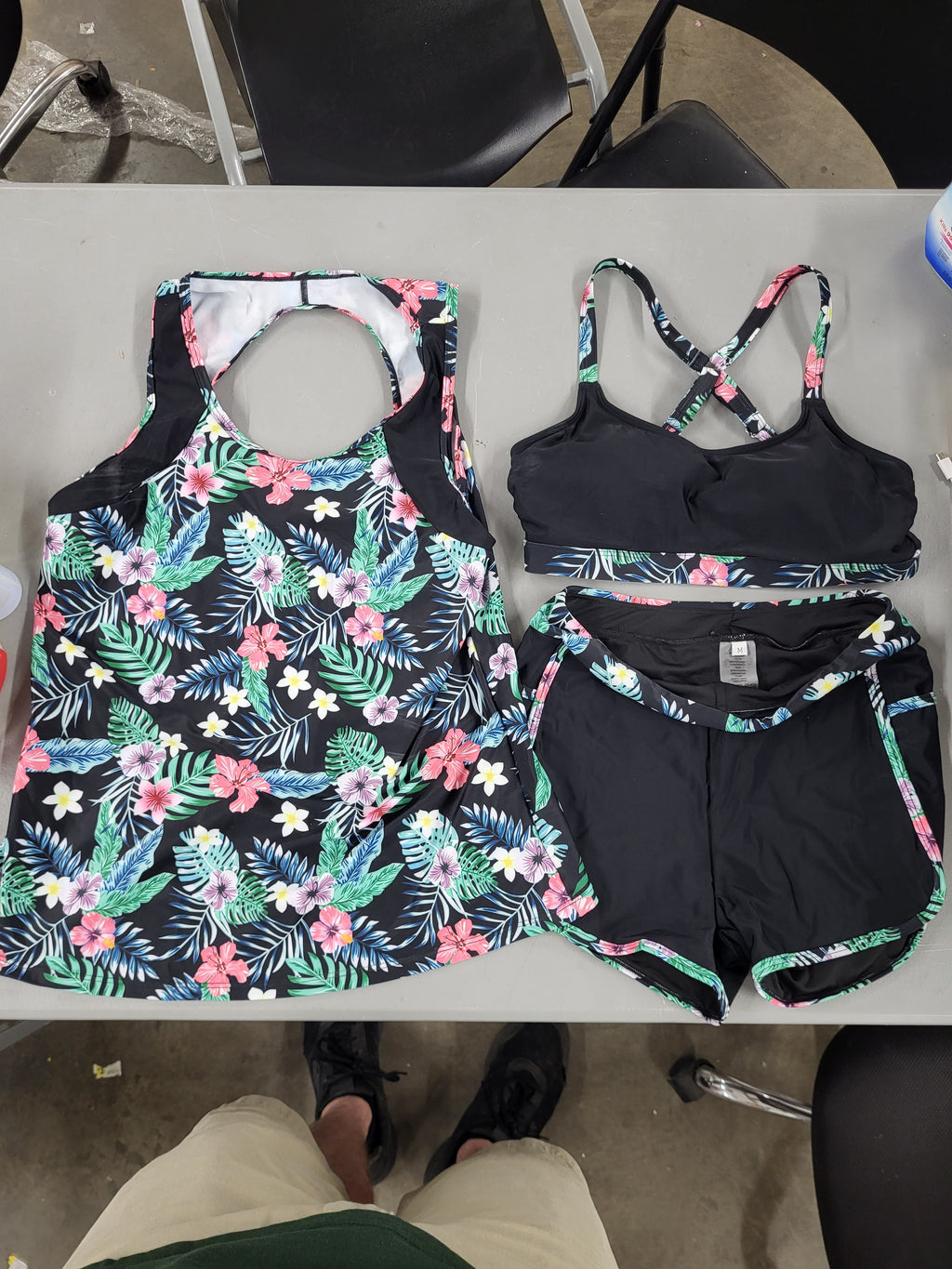 Hanna Nikole Three Piece Tankini Swimsuit (Size Medium)