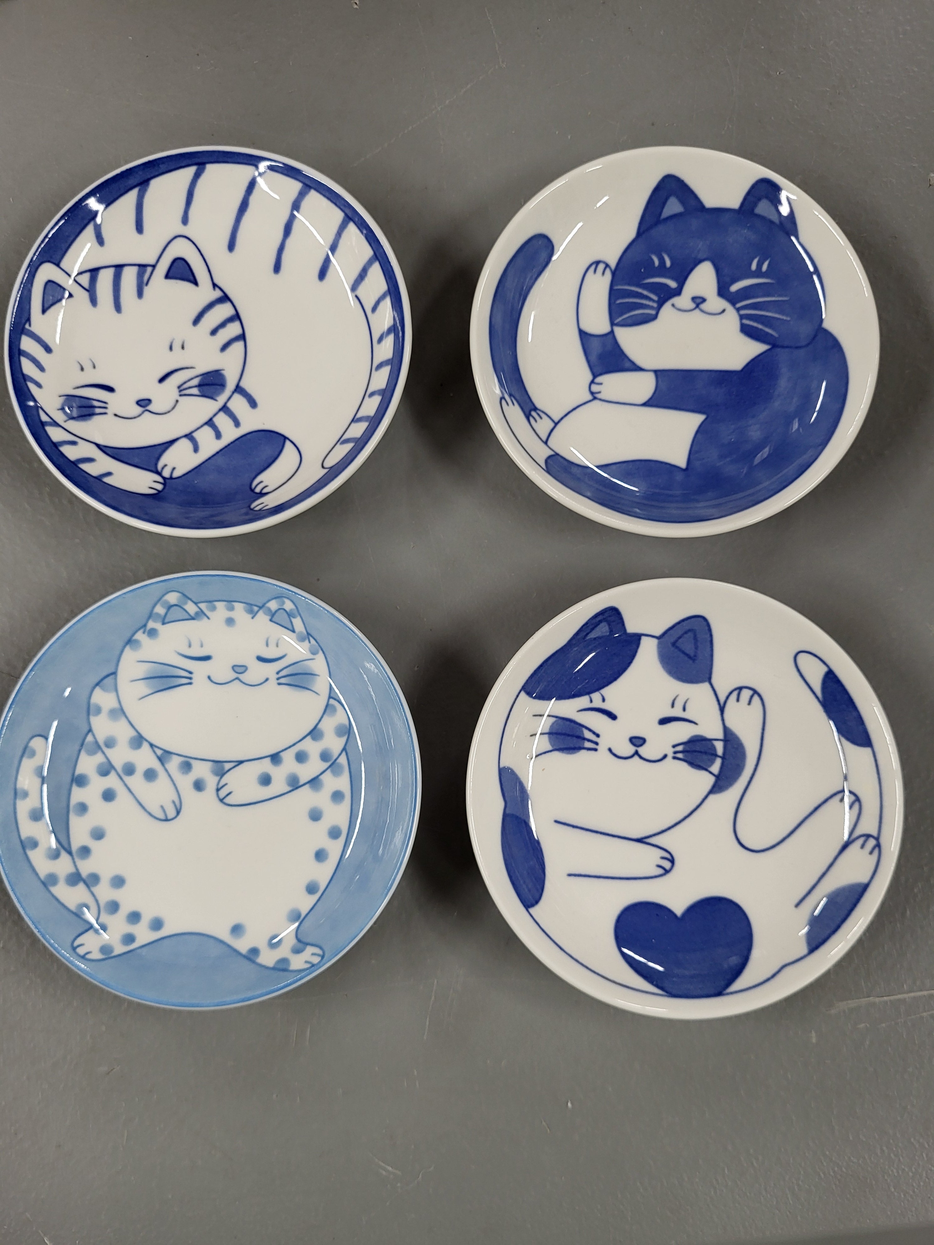 Japanese cute Cat Plate (Set of 4)