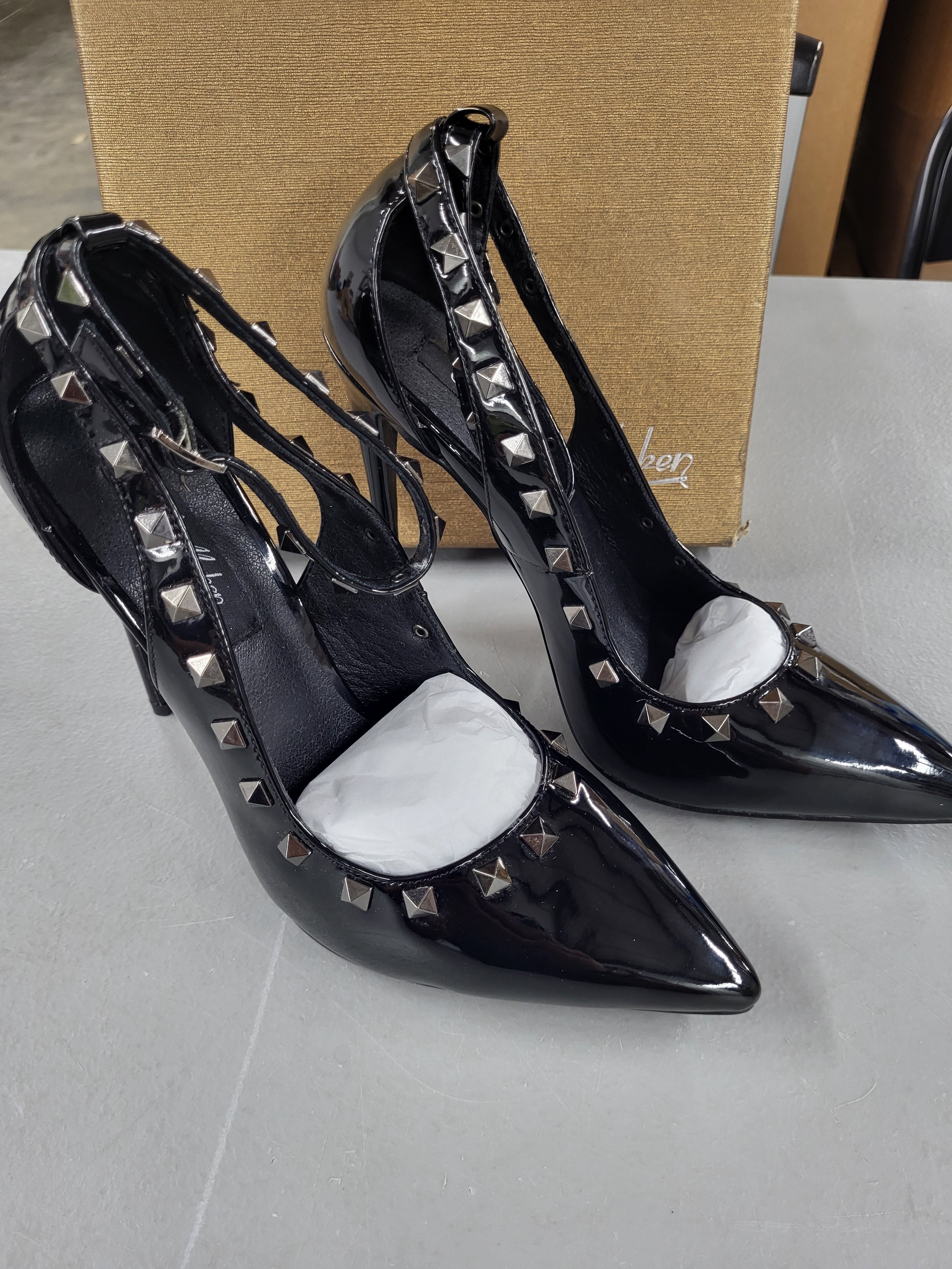 Only Maker pointed Toe Stiletto (Size 7.5-8)
