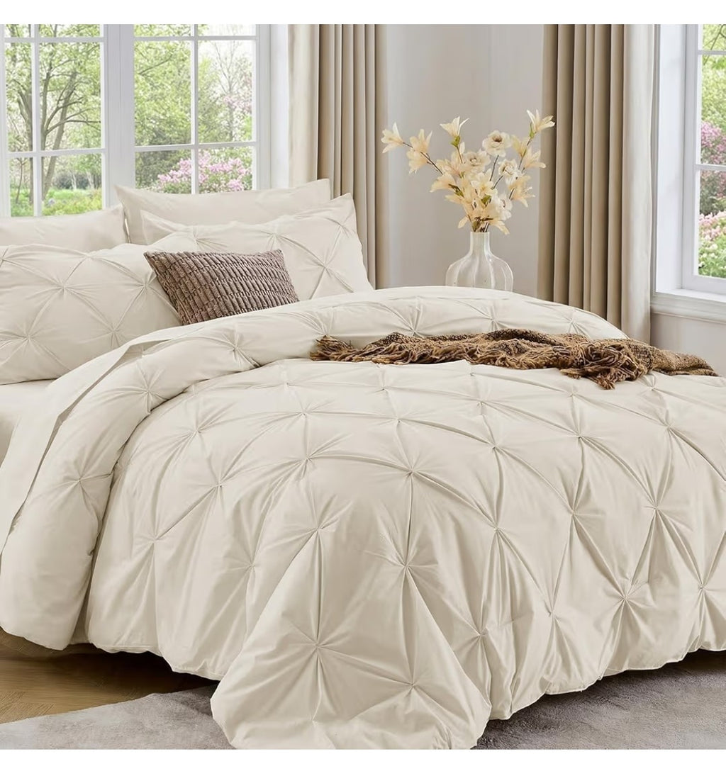 Sasttie 7 Piece California King Pintuck Comforter Set