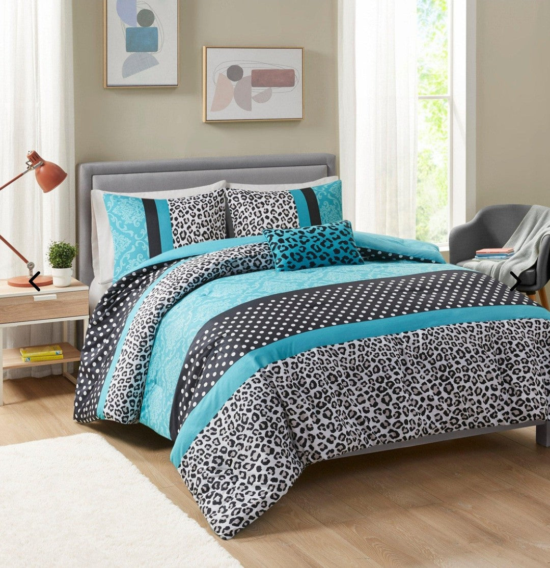 4 Piece Comforter Set (King/Cal King)