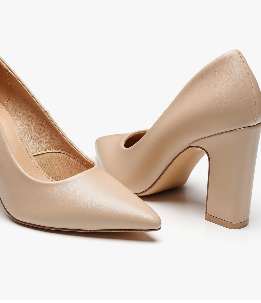 Trary Heels Chubky Pumps (Size 6)