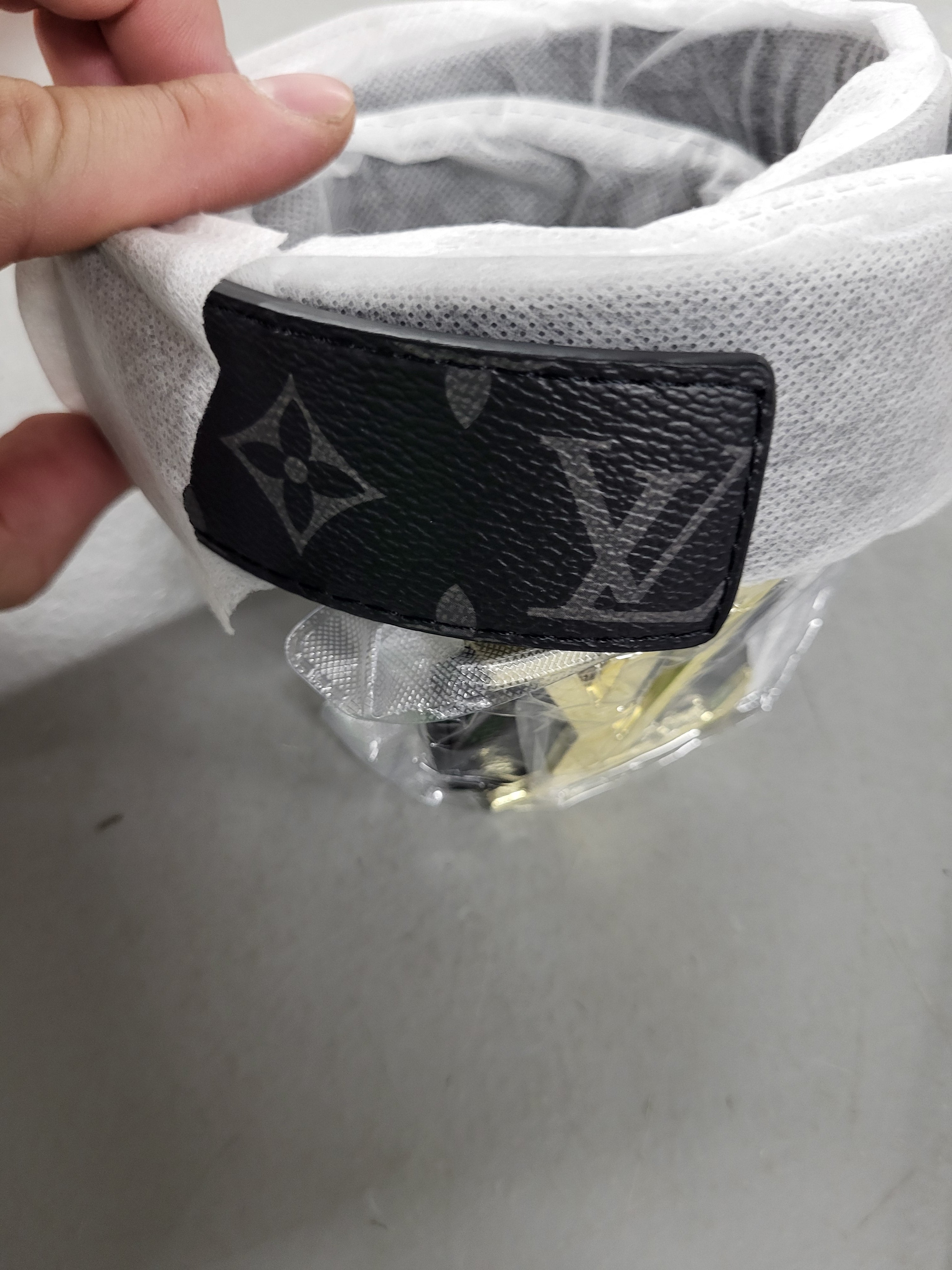 Fashion Belt, *NOT A REAL LOUIS VUITTON!* (Size 34-36)