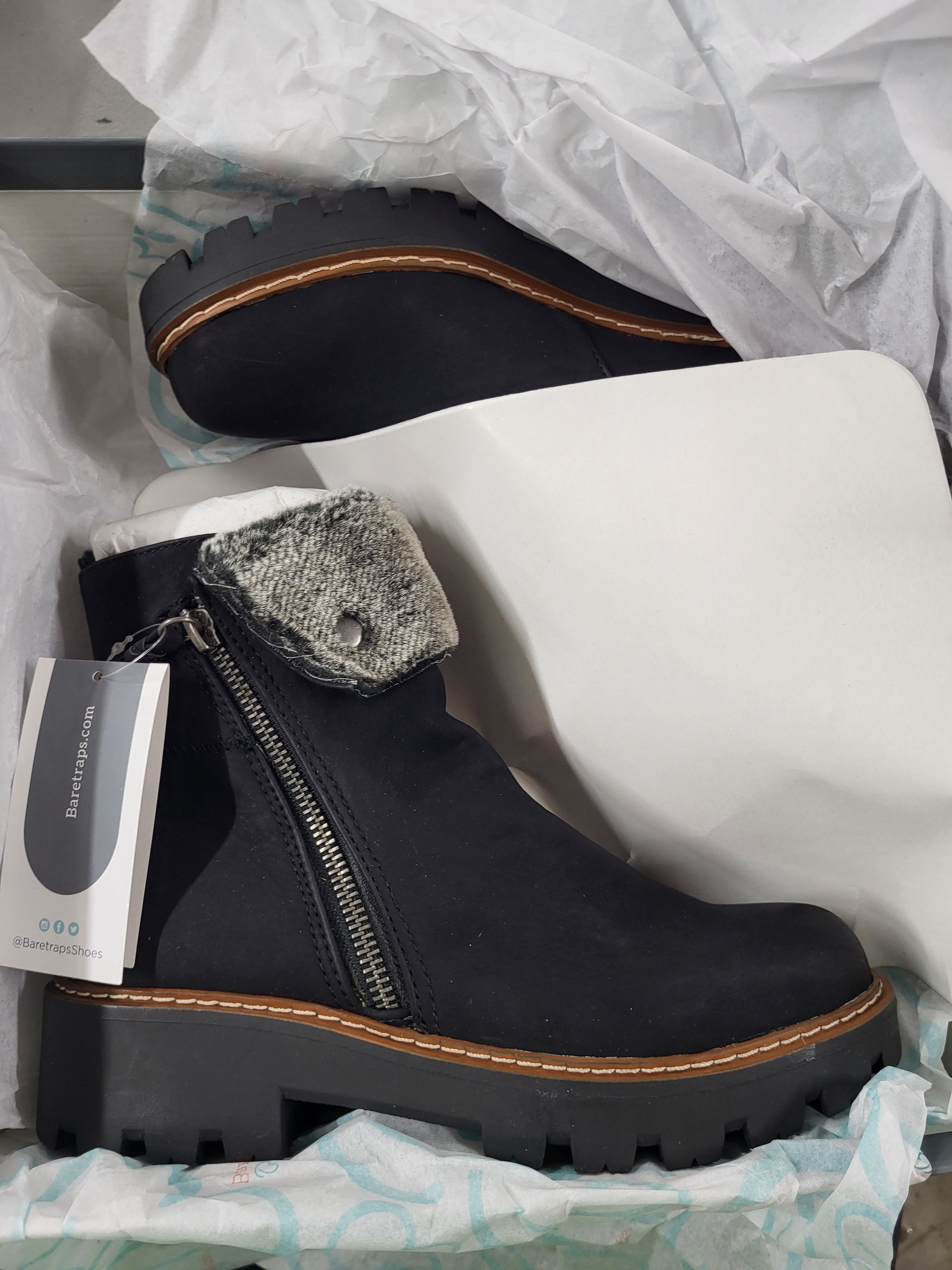 BareTraps Womens Boots (Size 7)