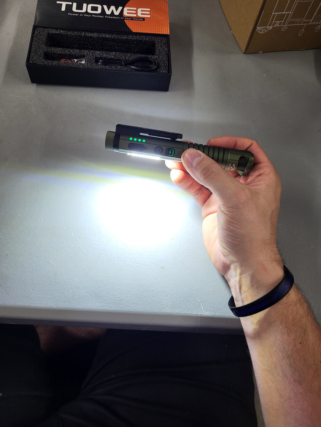PASIION EDC Flashlight Rechargeable,800 Lumen Small Flashlight with Magnetic Clip & Base, 11 Modes LED Flashlight,Glass Breaker&Bottle Opener, USB-C Flashlight for Working,Home and Emergency
