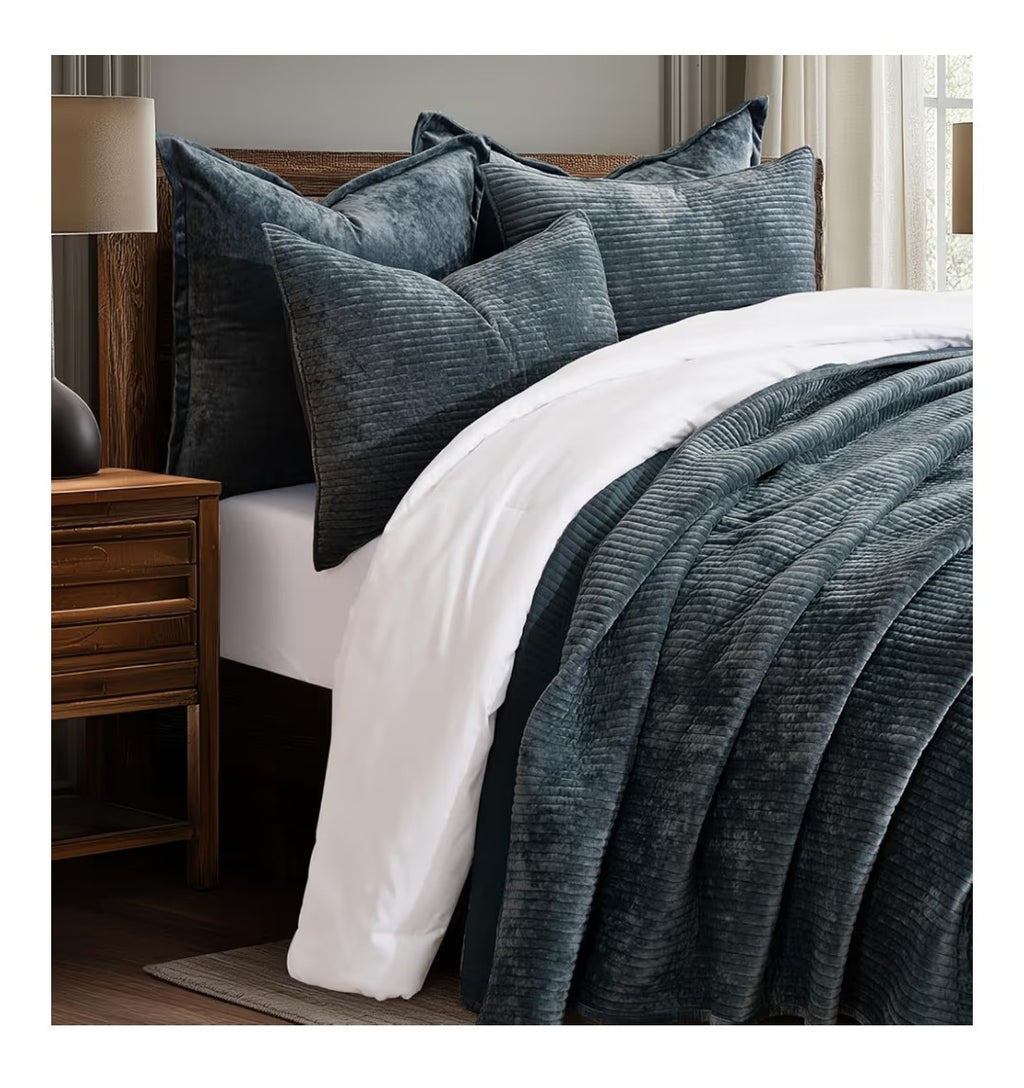 EverGrace Velvet Quilt Set Queen Size