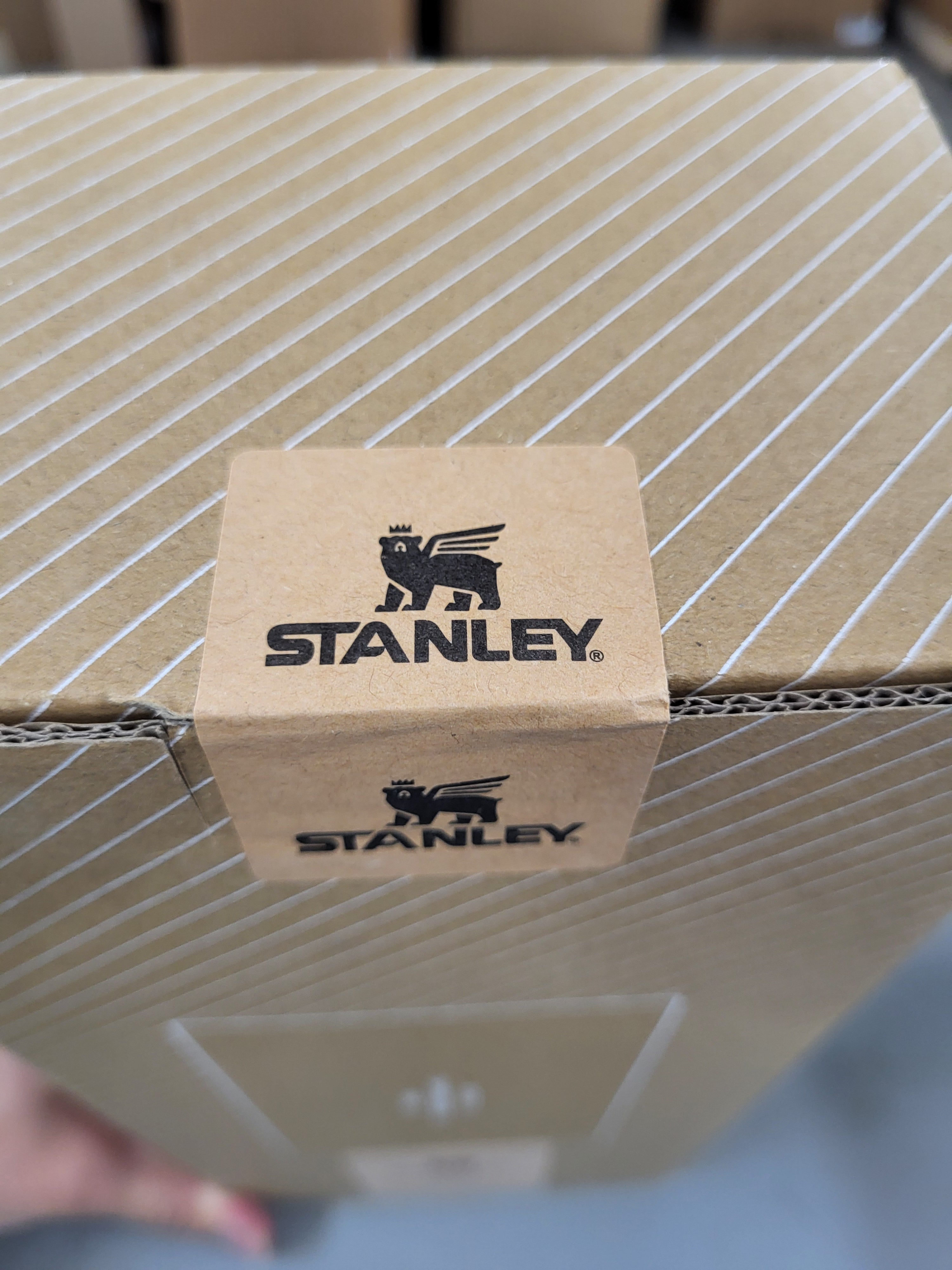 Stanley 40oz Flowstate Tumbler (Rose Quartz)