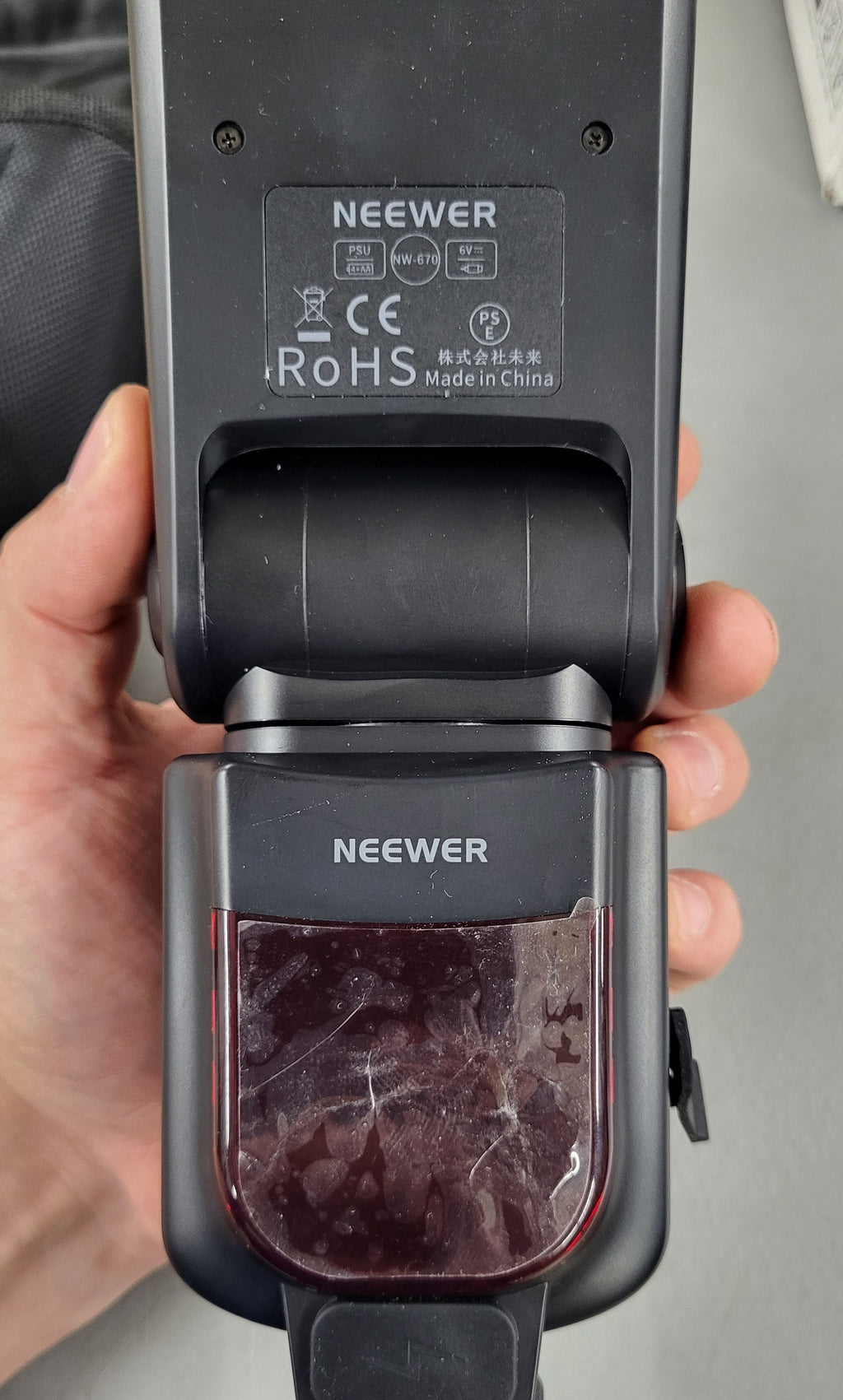 NEEWER NW670 TTL Speedlite Flash