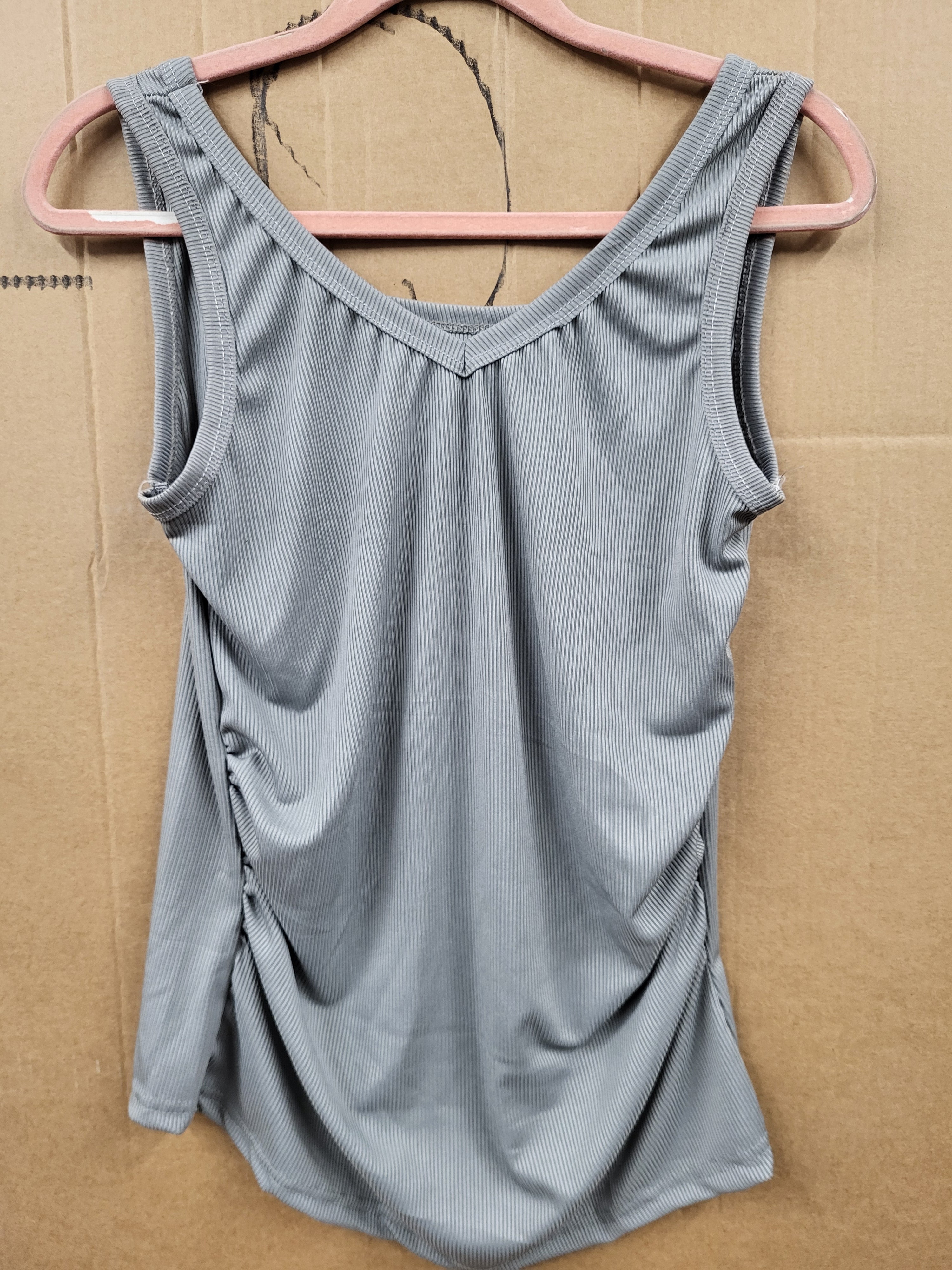 V-Neck Runxhed Tank Top (Large)