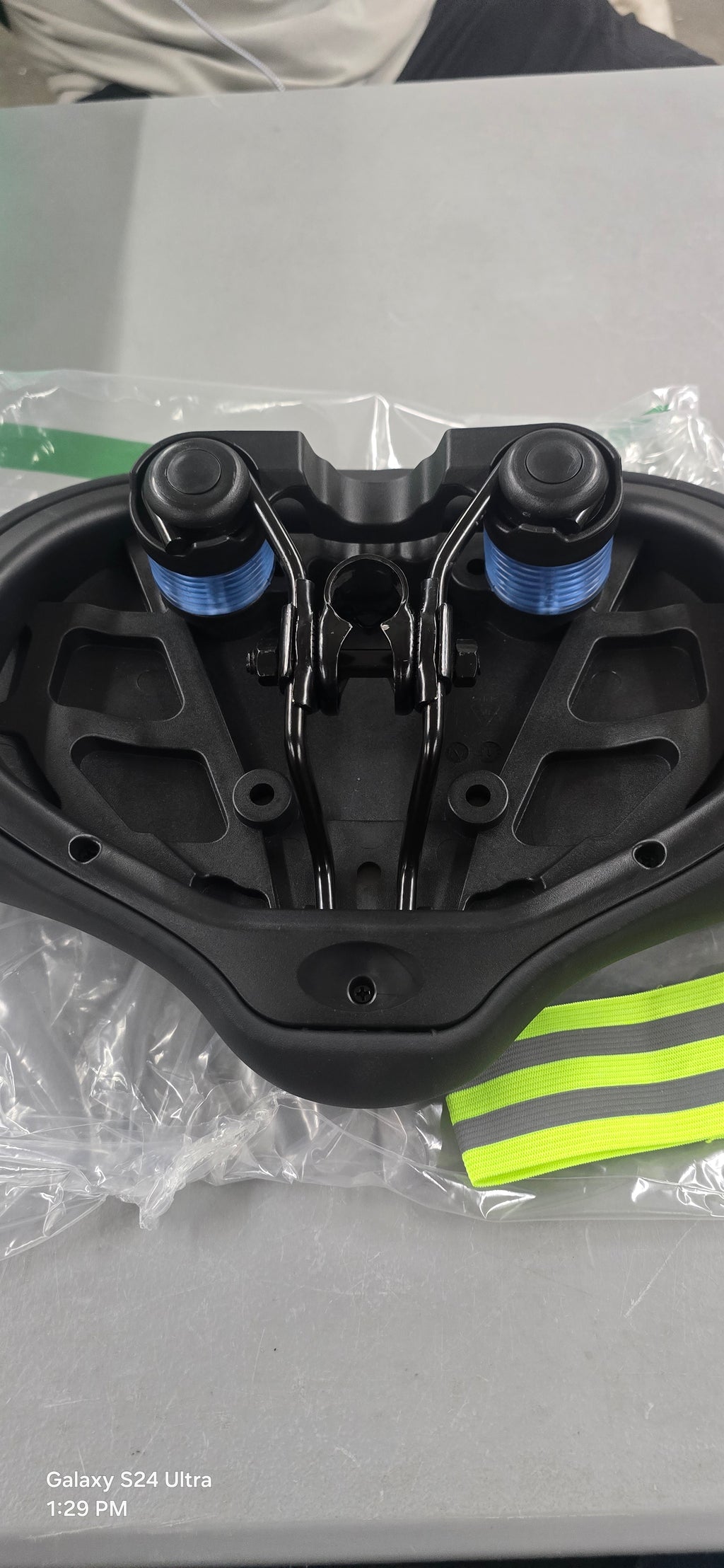 CDYWD New Noseless Bike Seat for Men Women Comfort.