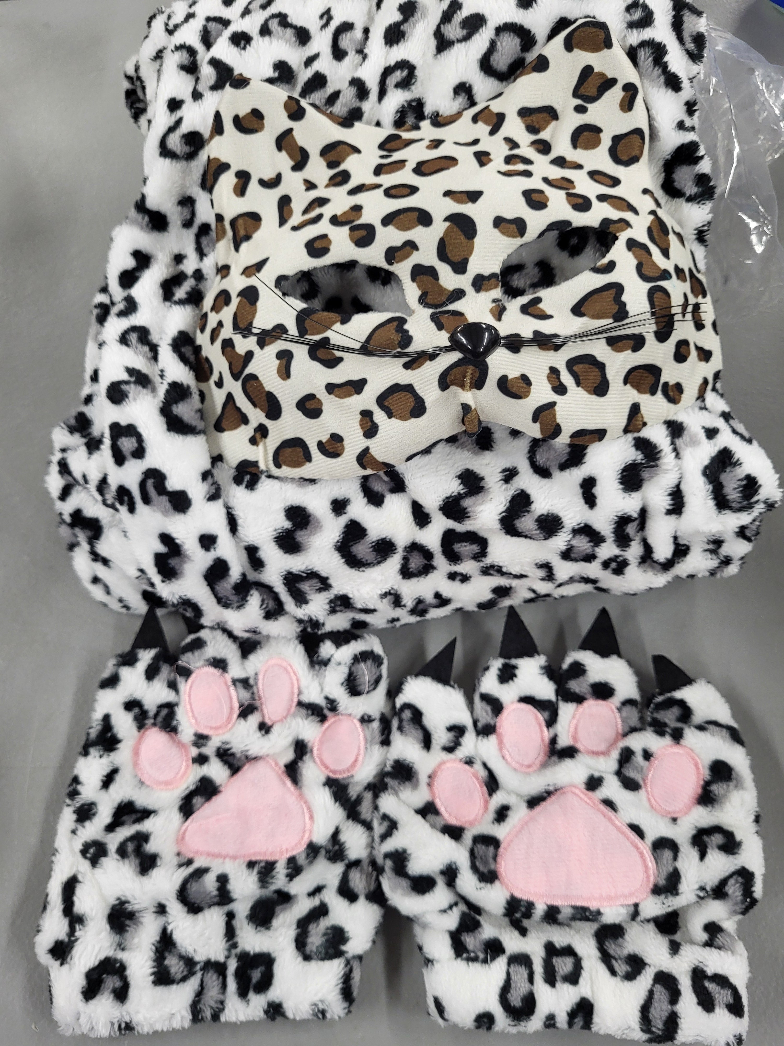 Snow Leopard Costume for Kids (Size 130)