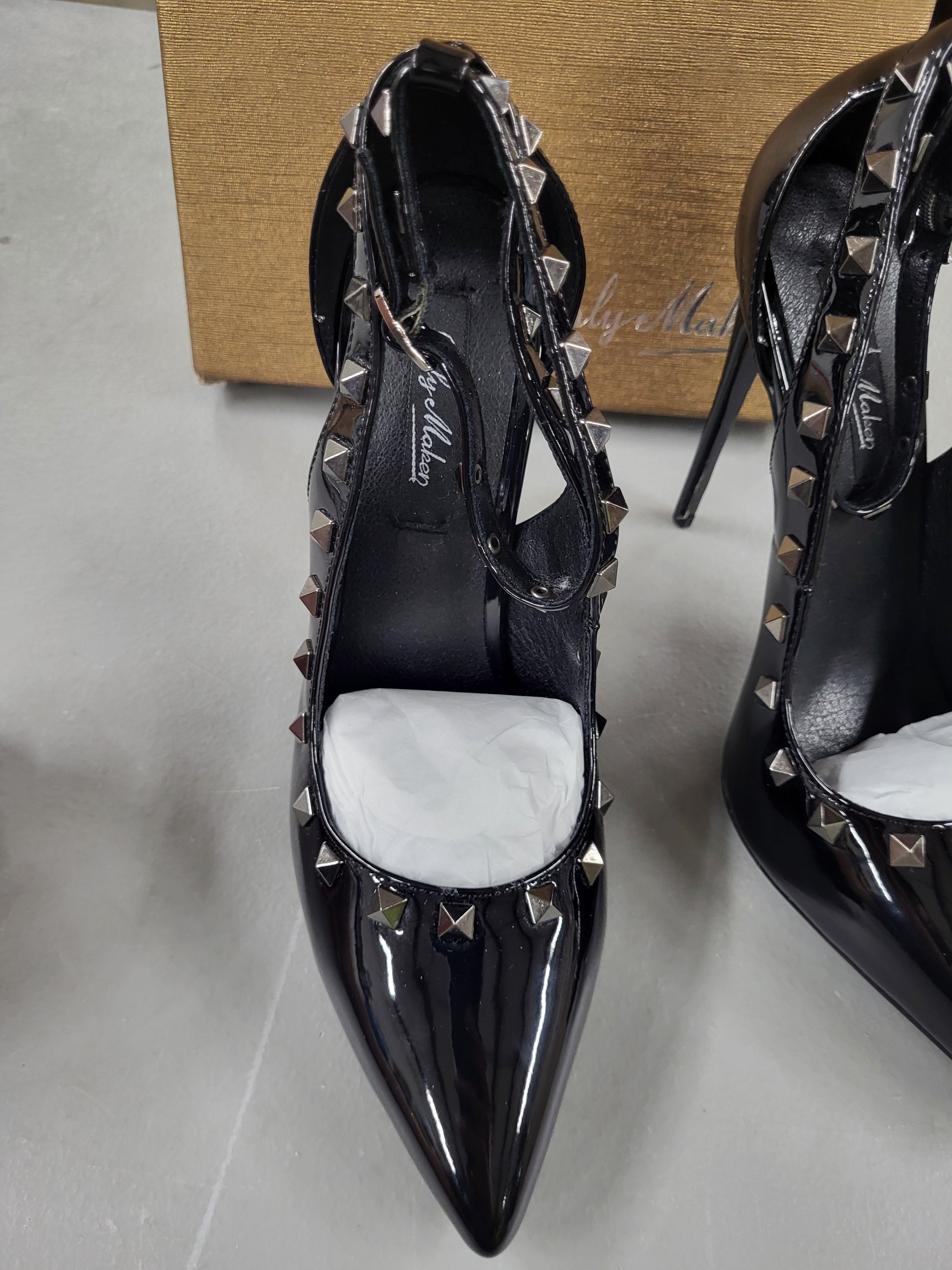 Only Maker pointed Toe Stiletto (Size 7.5-8)