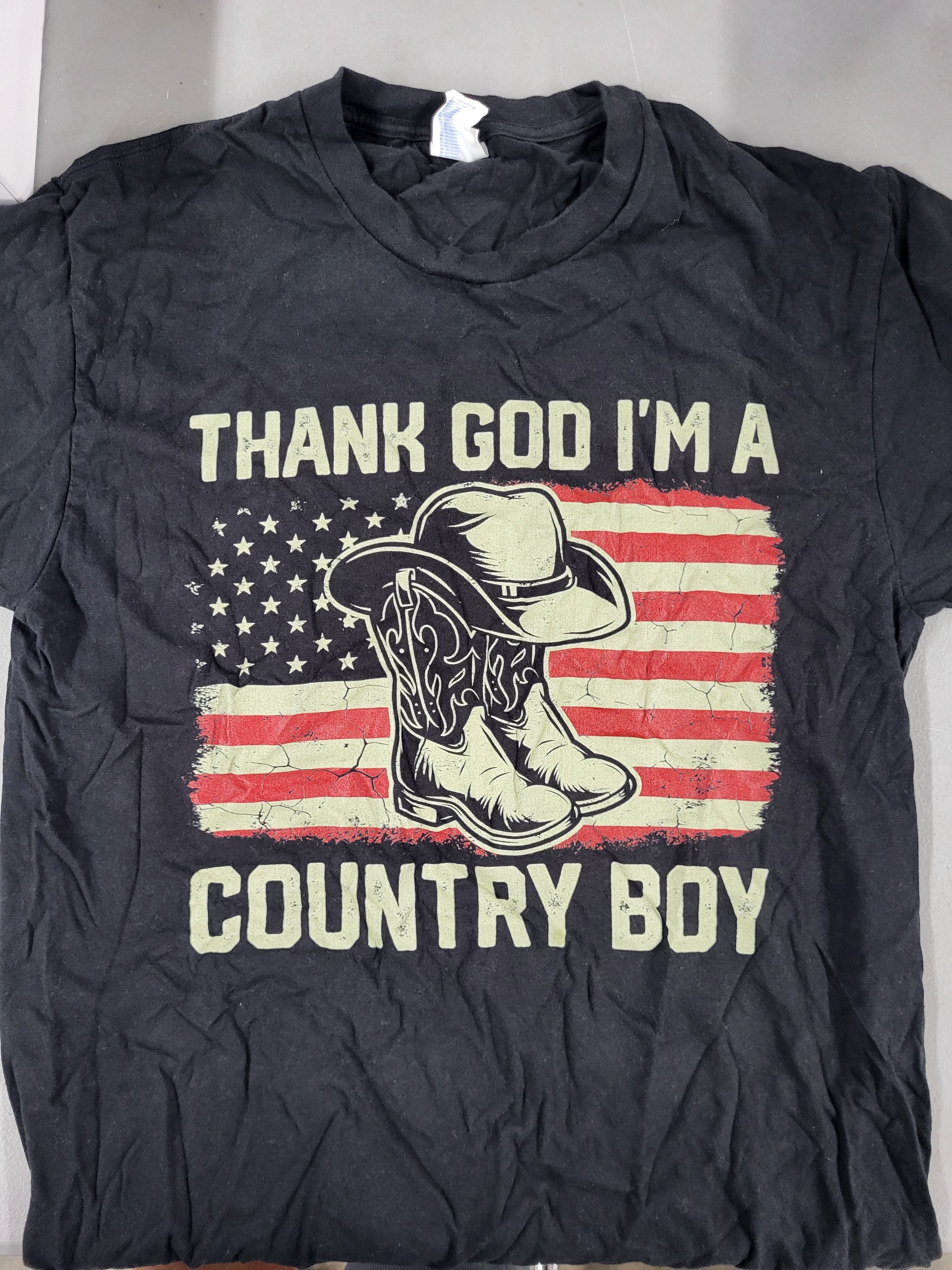 "Thank God I'm A Country Boy" T-Shirt (Size Medium)