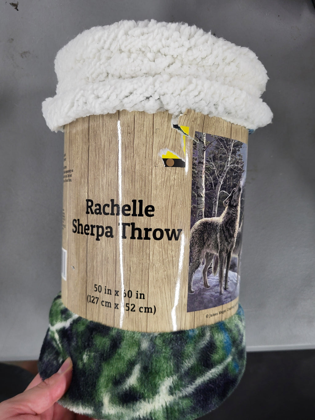 Rachelle Sherpa Throw Blanket Wolf Image