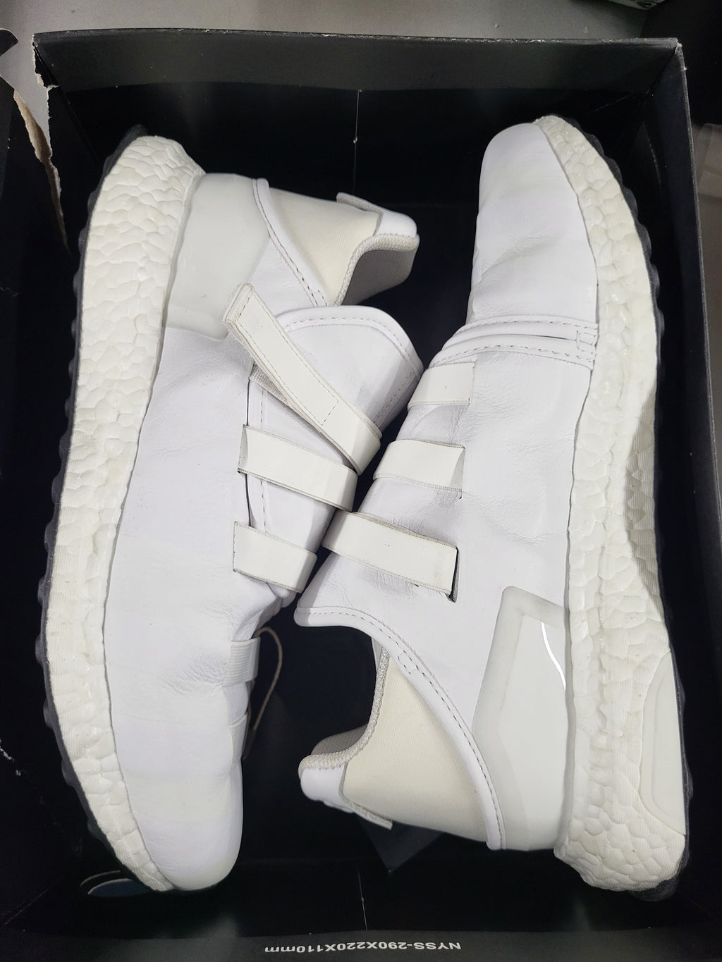 Adidas Y-3 (Womens Size 7.5)
