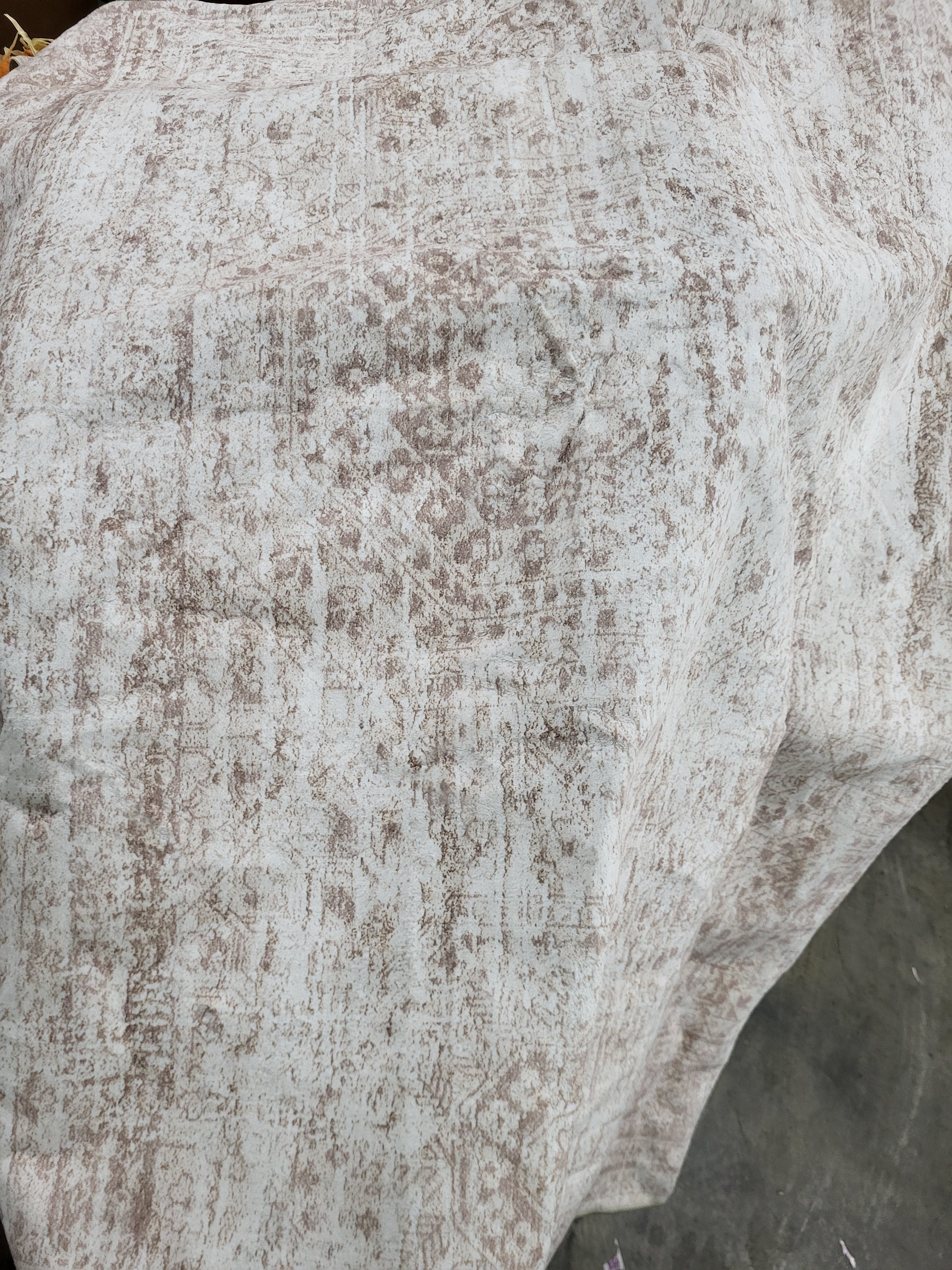 Distressed Area Rug 6x9ft