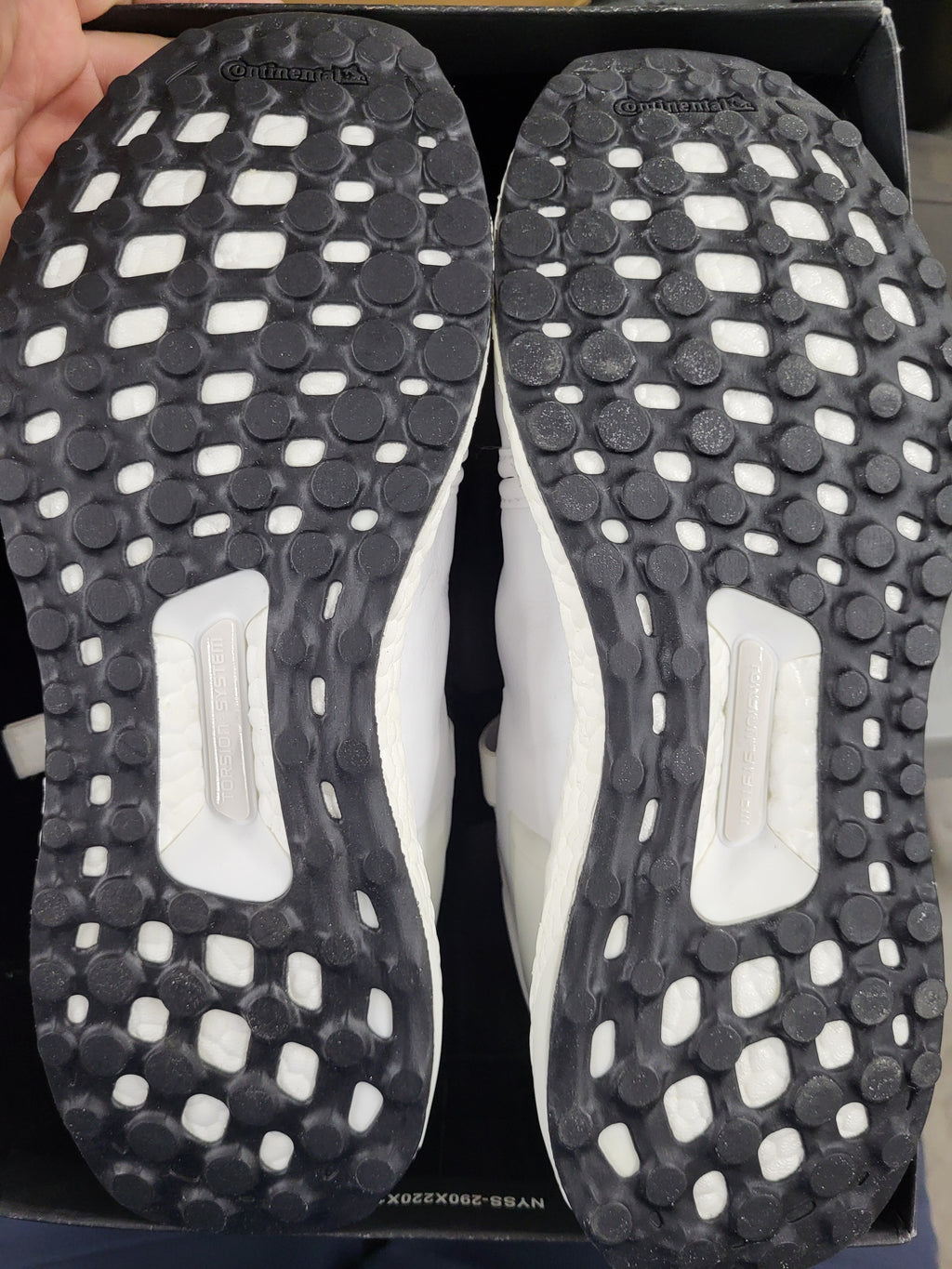 Adidas Y-3 (Womens Size 7.5)