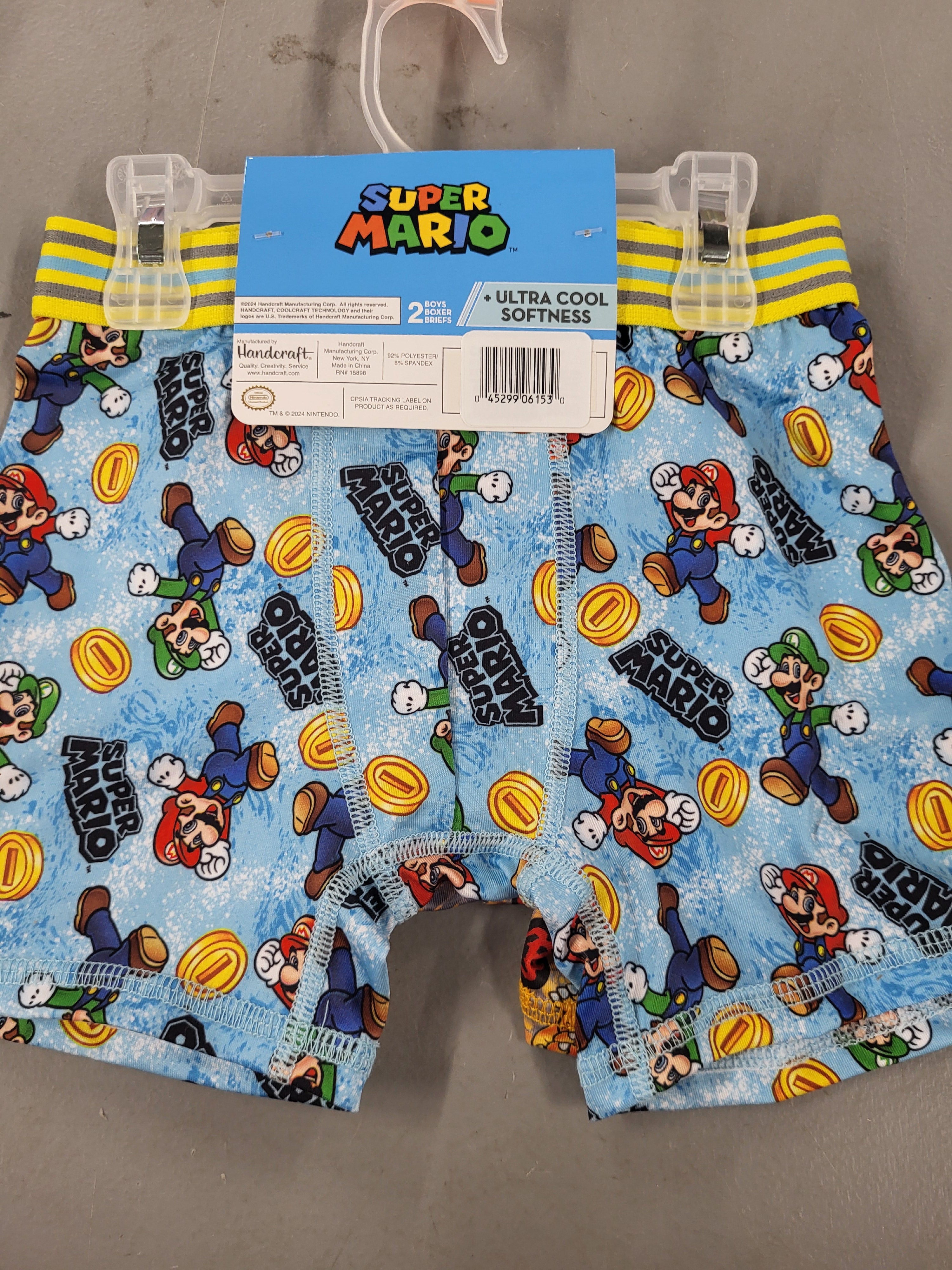 Super Mario Boys Boxer Briefs size 6 (2 pack)