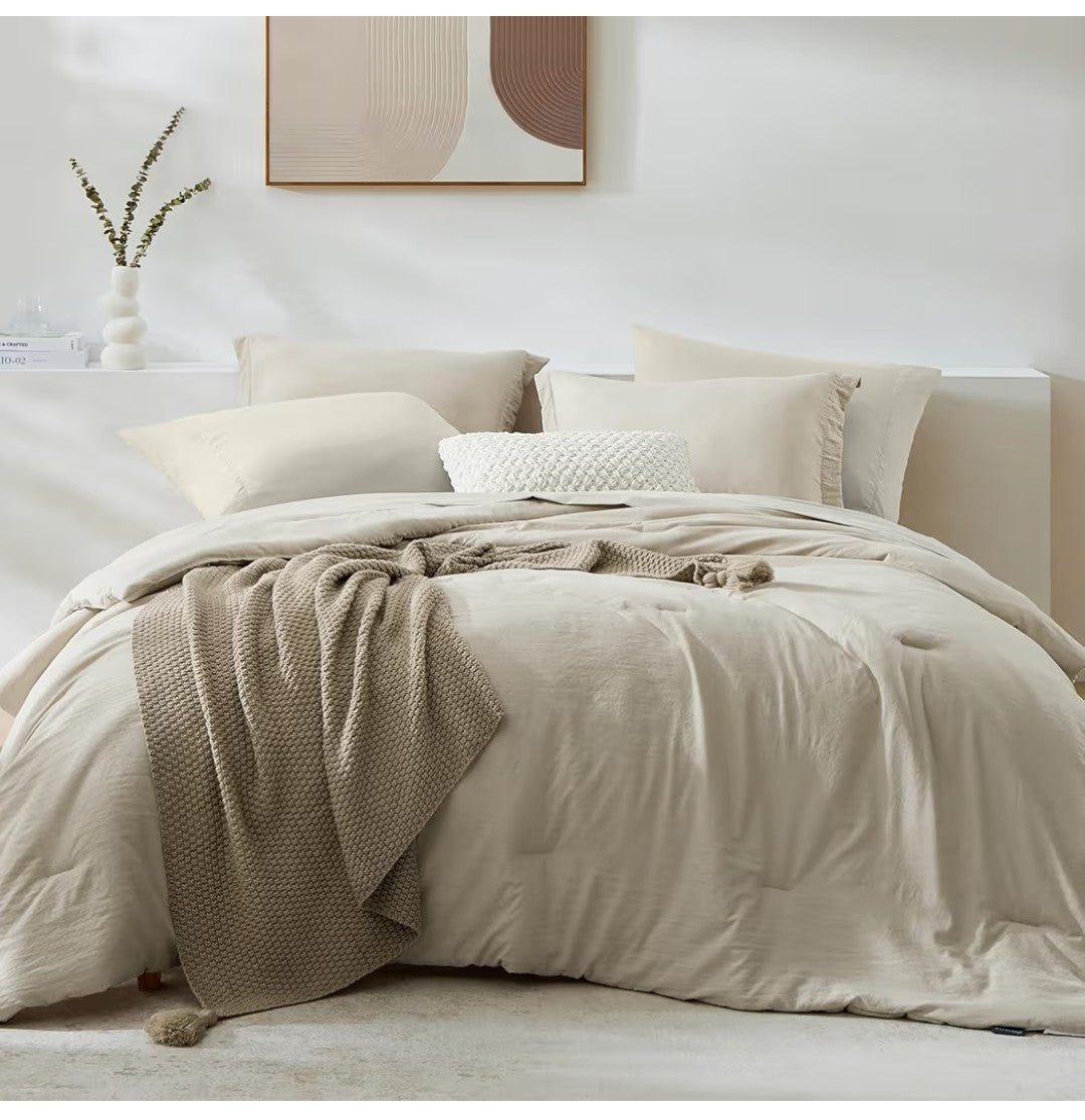 Wrensonge 7 Piece Comforter Set (King Size)