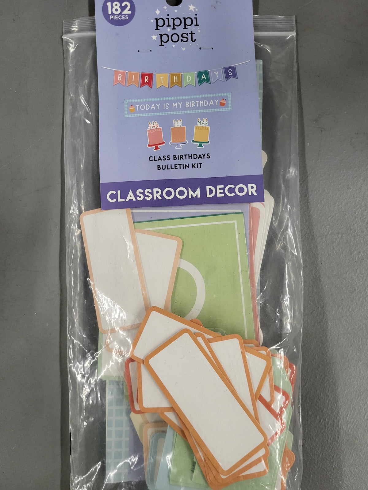 Class Birthdays Bulletin Kit (182pcs)