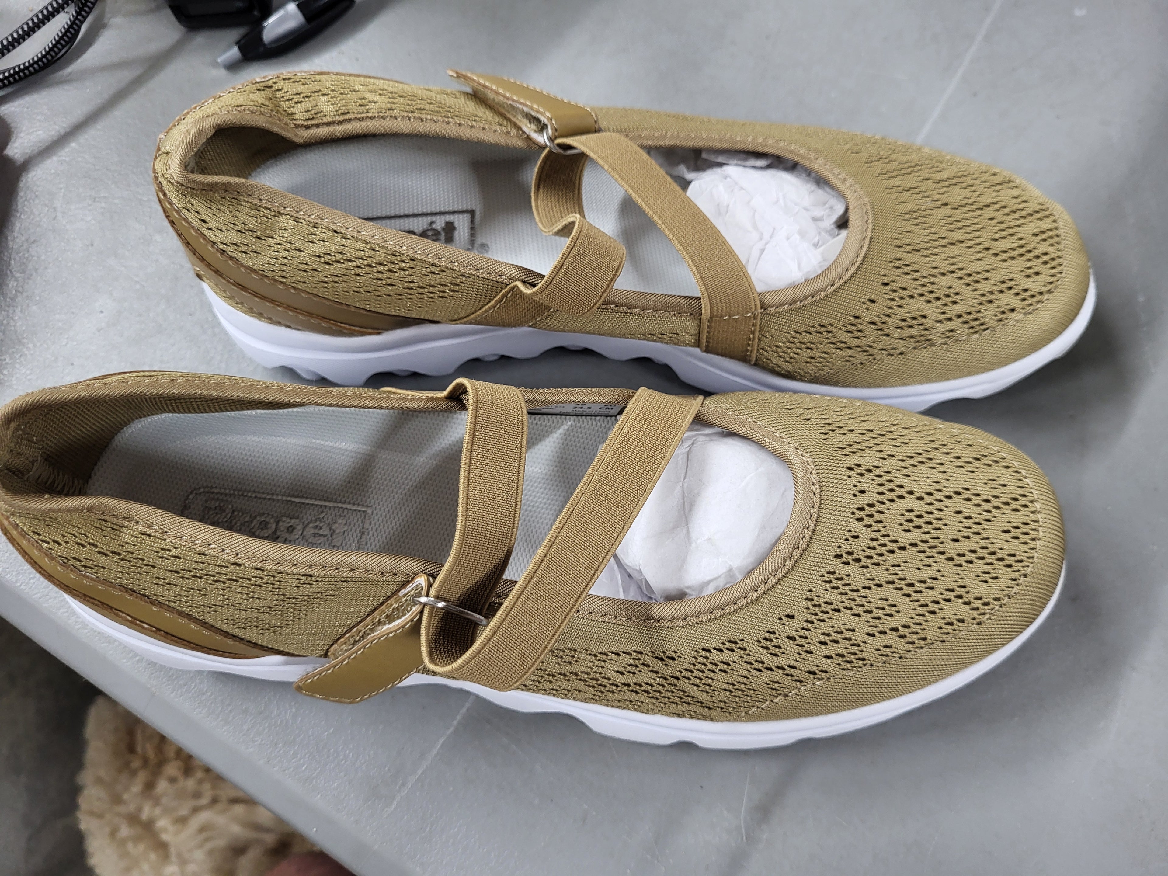 Mary Ja.e Flats (8.5)