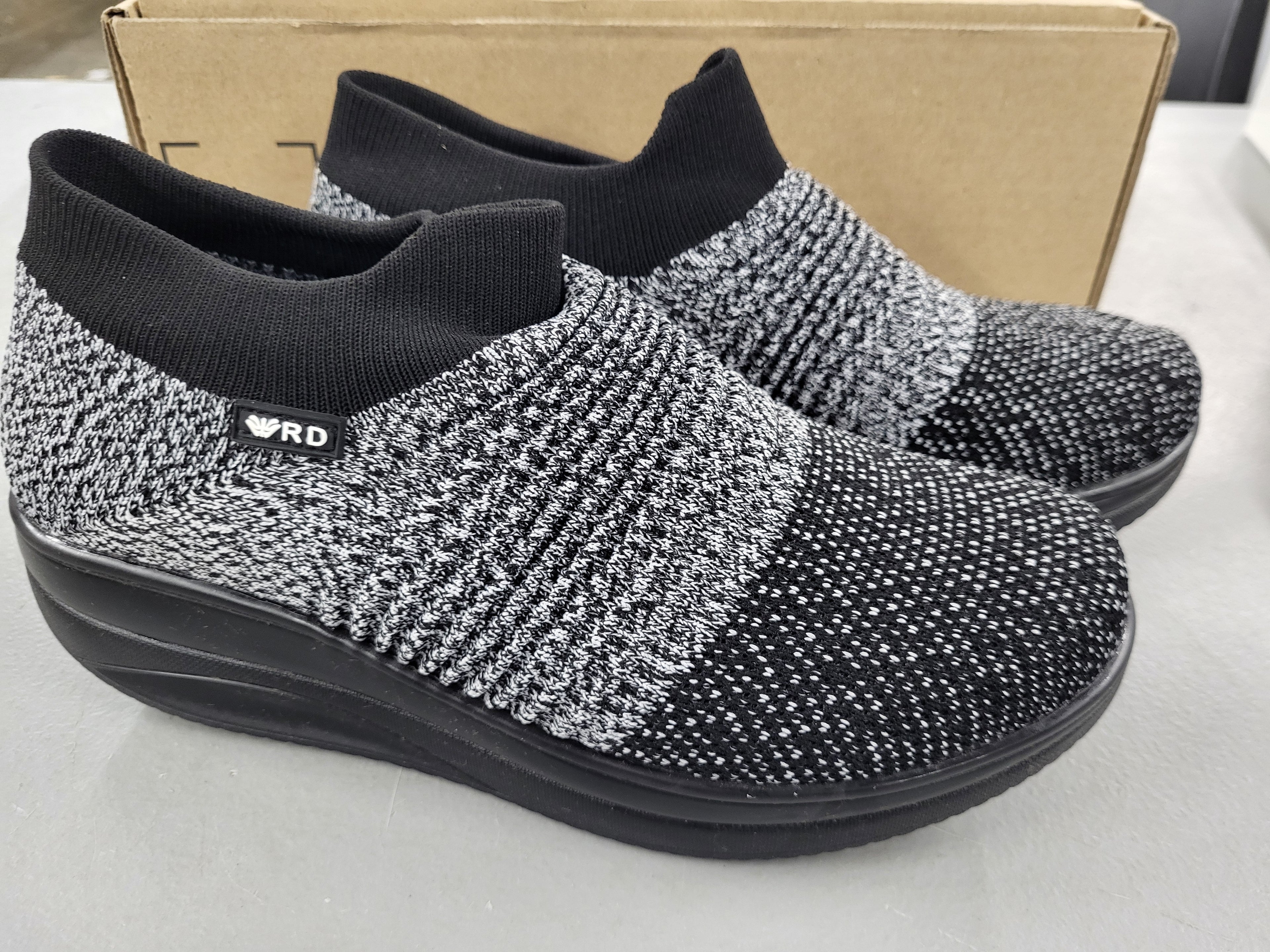 Slip On Walking Shoe (Size 9.5)