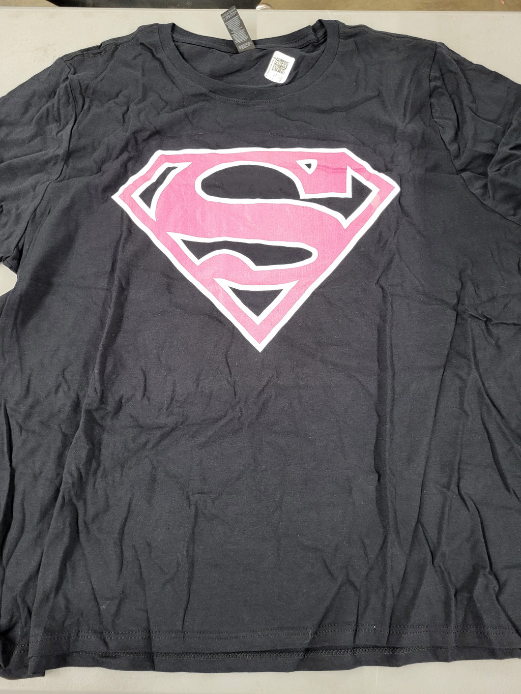 Supergirl T-Shirt (Size Women's 2XL)