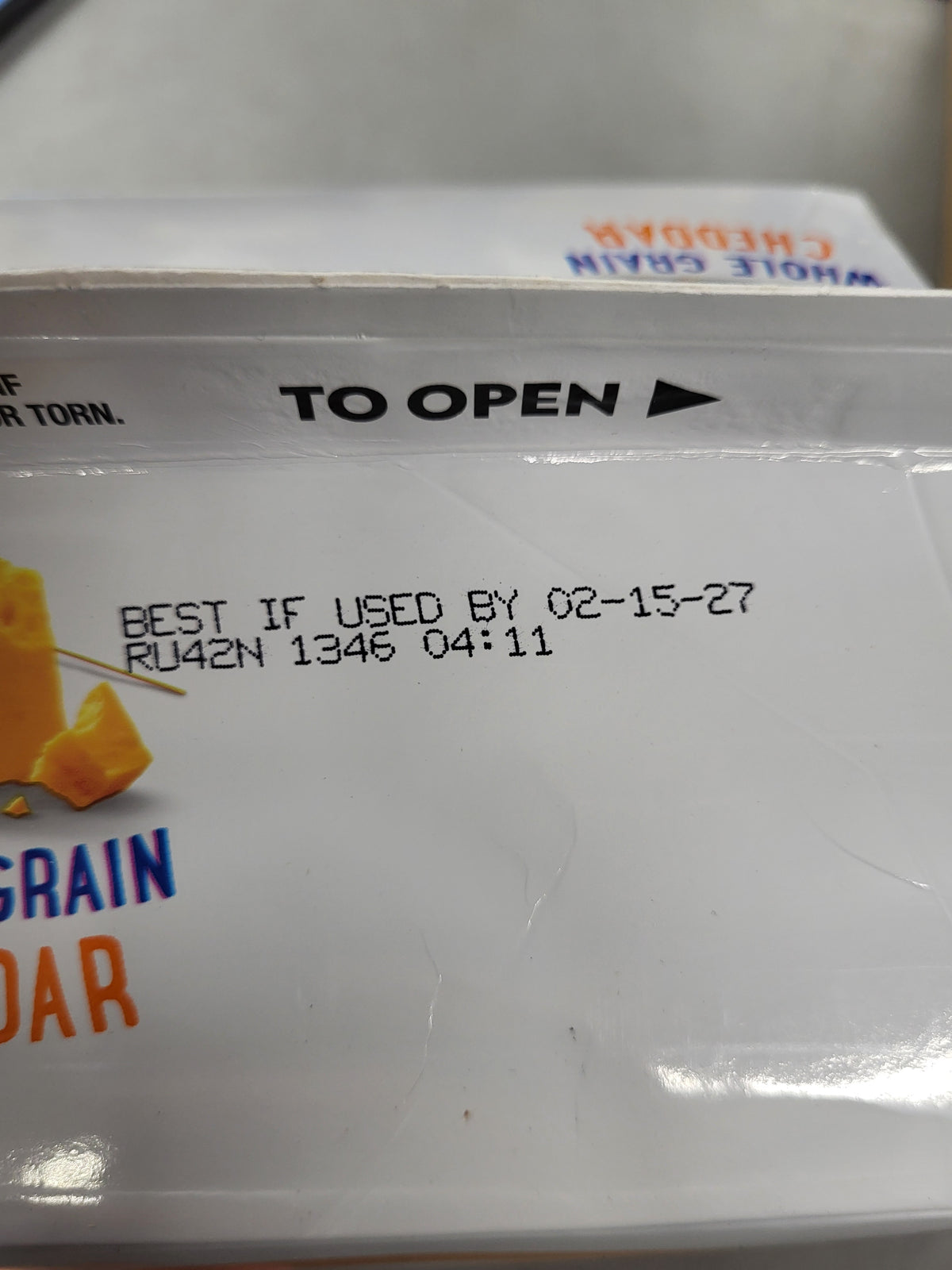 Goldfish Baked with While Grain, Cheddar Cheese Crackers (27.3oz)